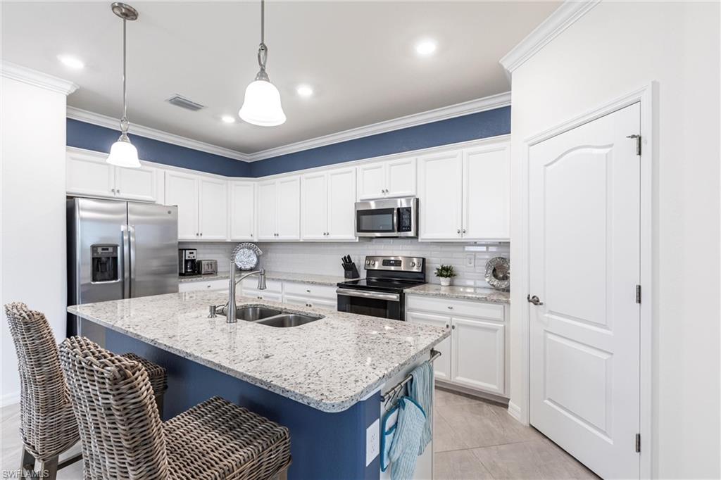 14042 Vindel CIR