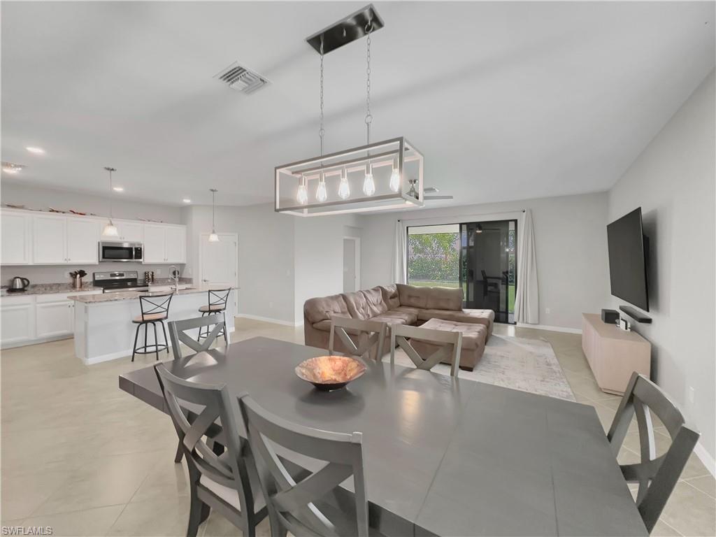 14294 Vindel CIR