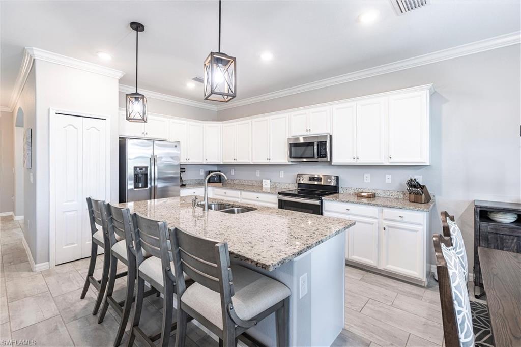14604 Monrovia LN