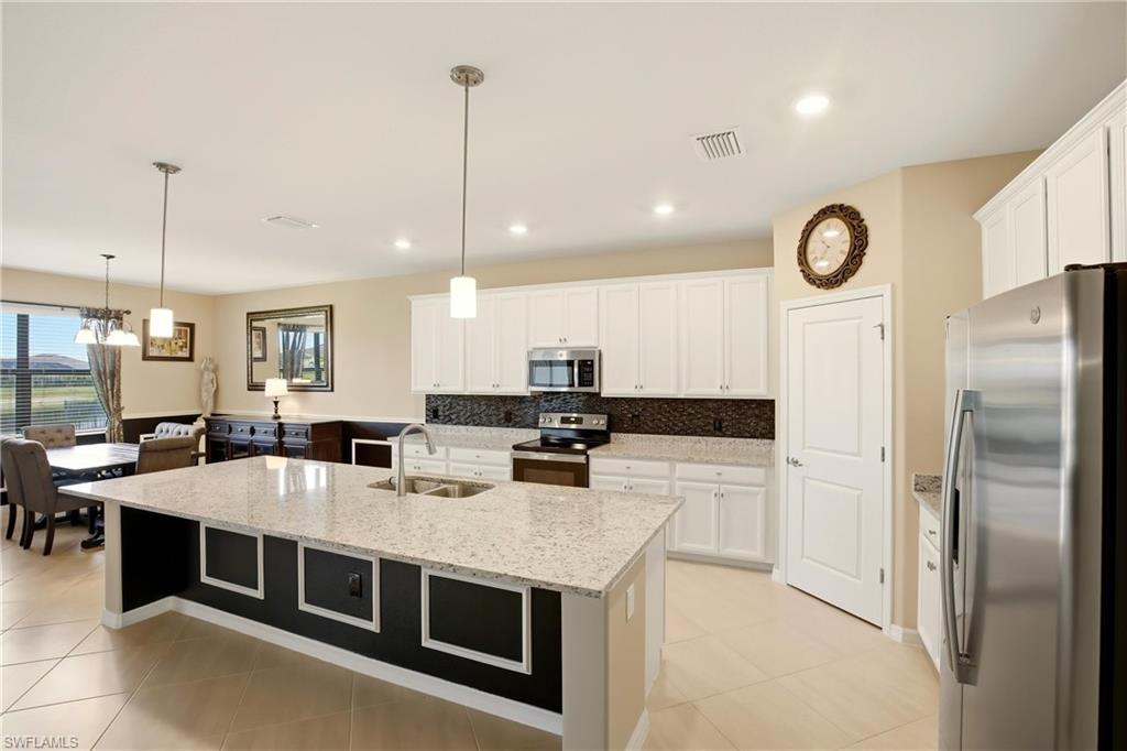 3341 Antilla CT