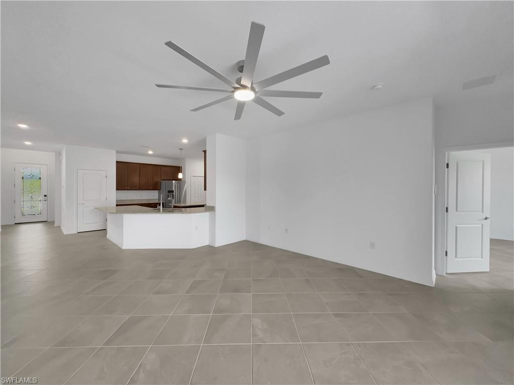 3198 Altimira DR