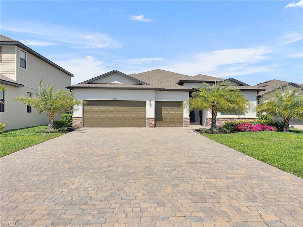 3198 Altimira DR
