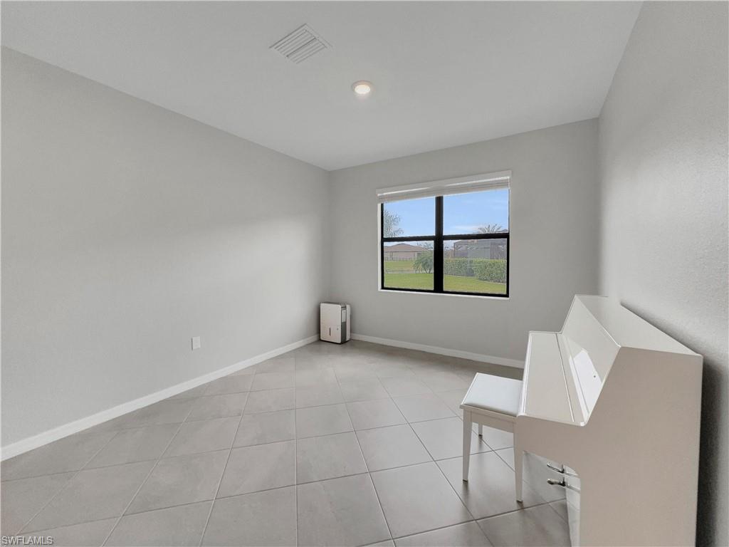 3350 Antilla CT