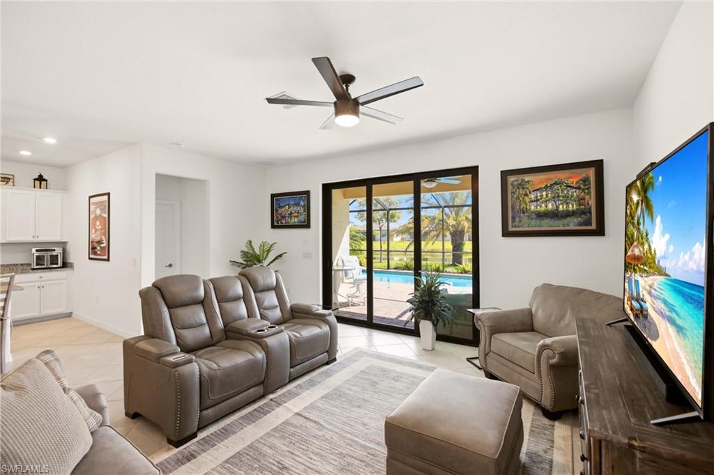 14641 Palamos CIR
