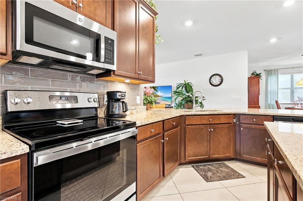3319 Antilla CT