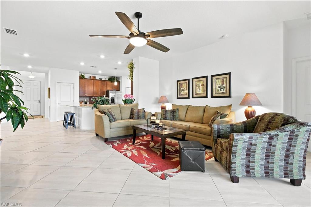 3319 Antilla CT