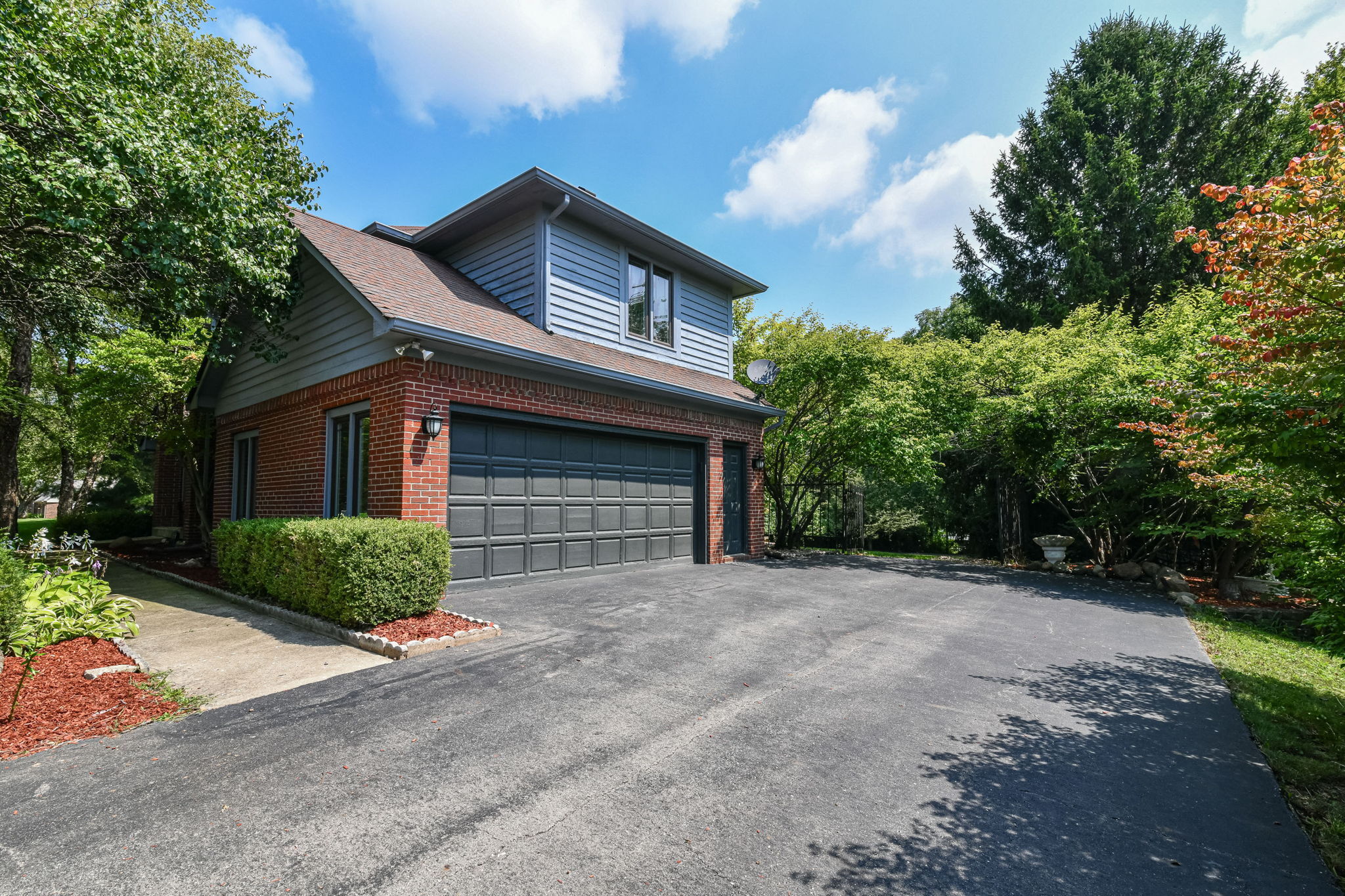 8383 Meadow Drive