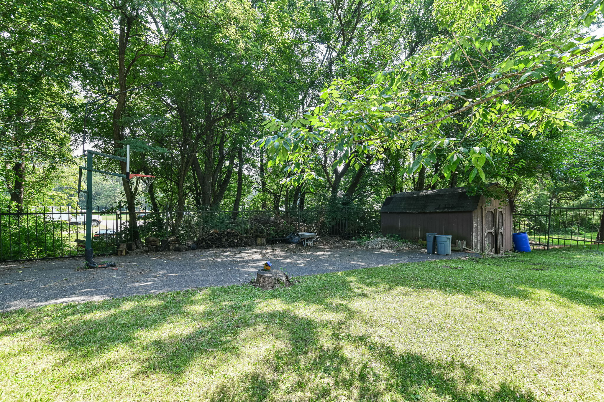 8383 Meadow Drive
