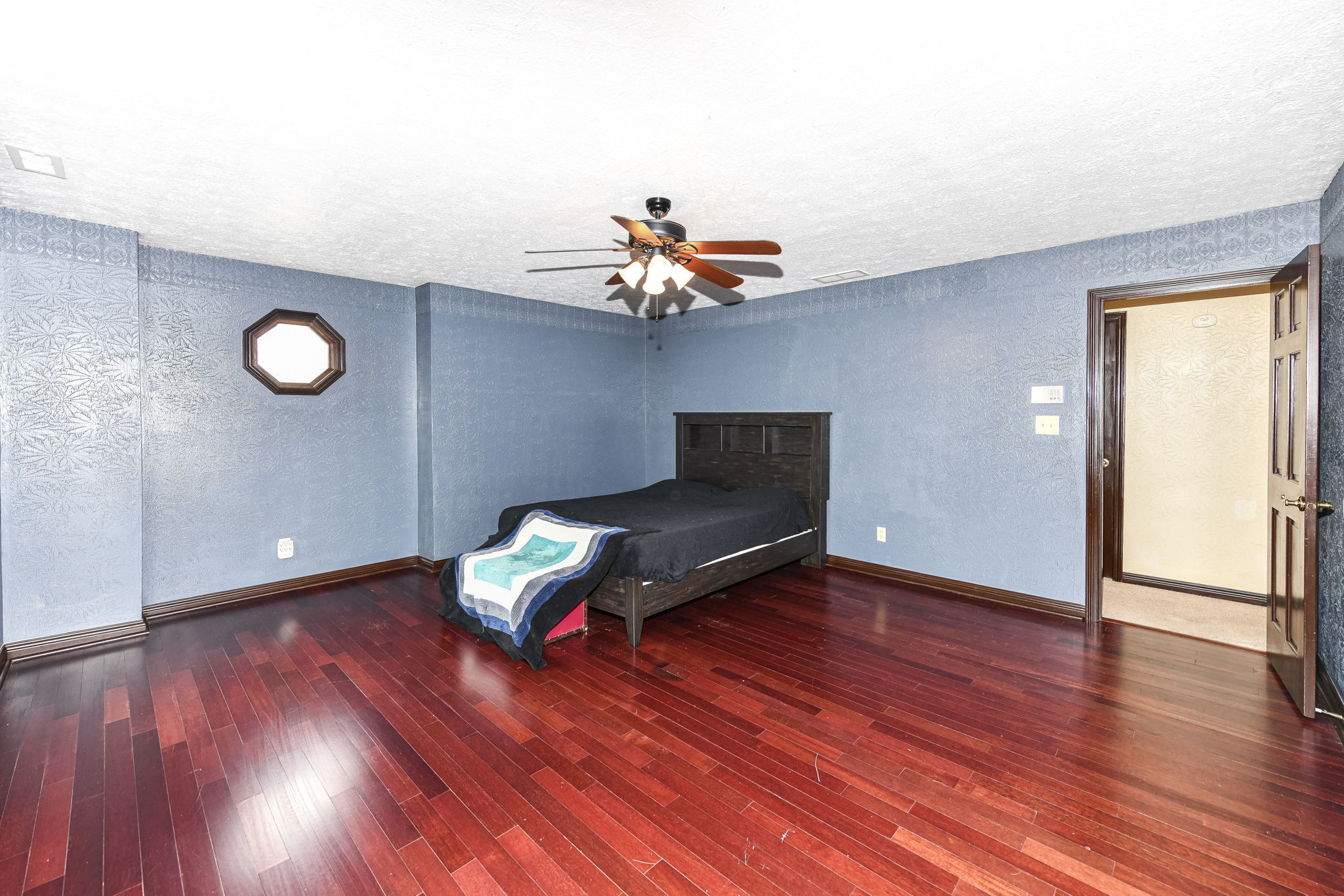 8383 Meadow Drive