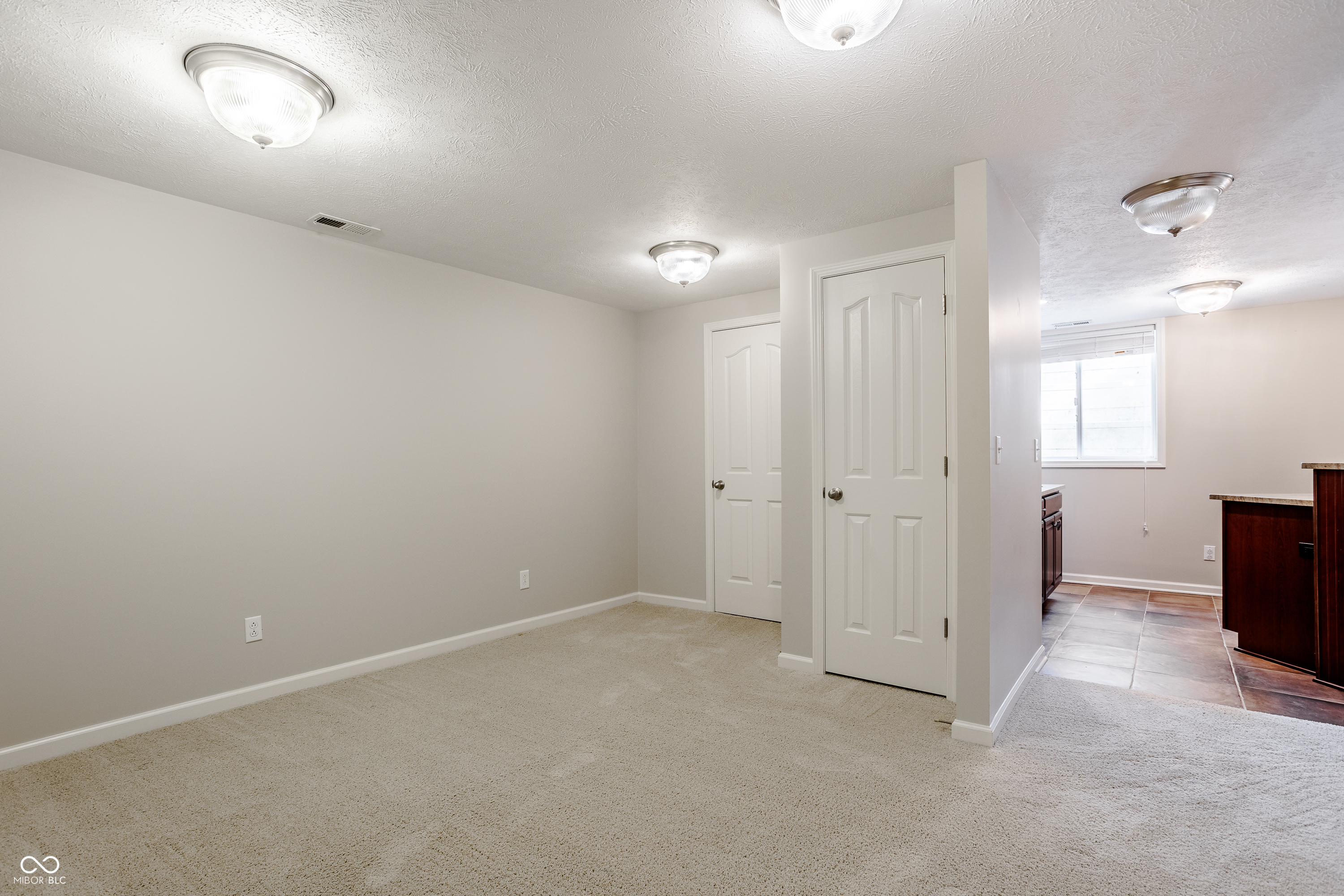 13993 Bigelow Court