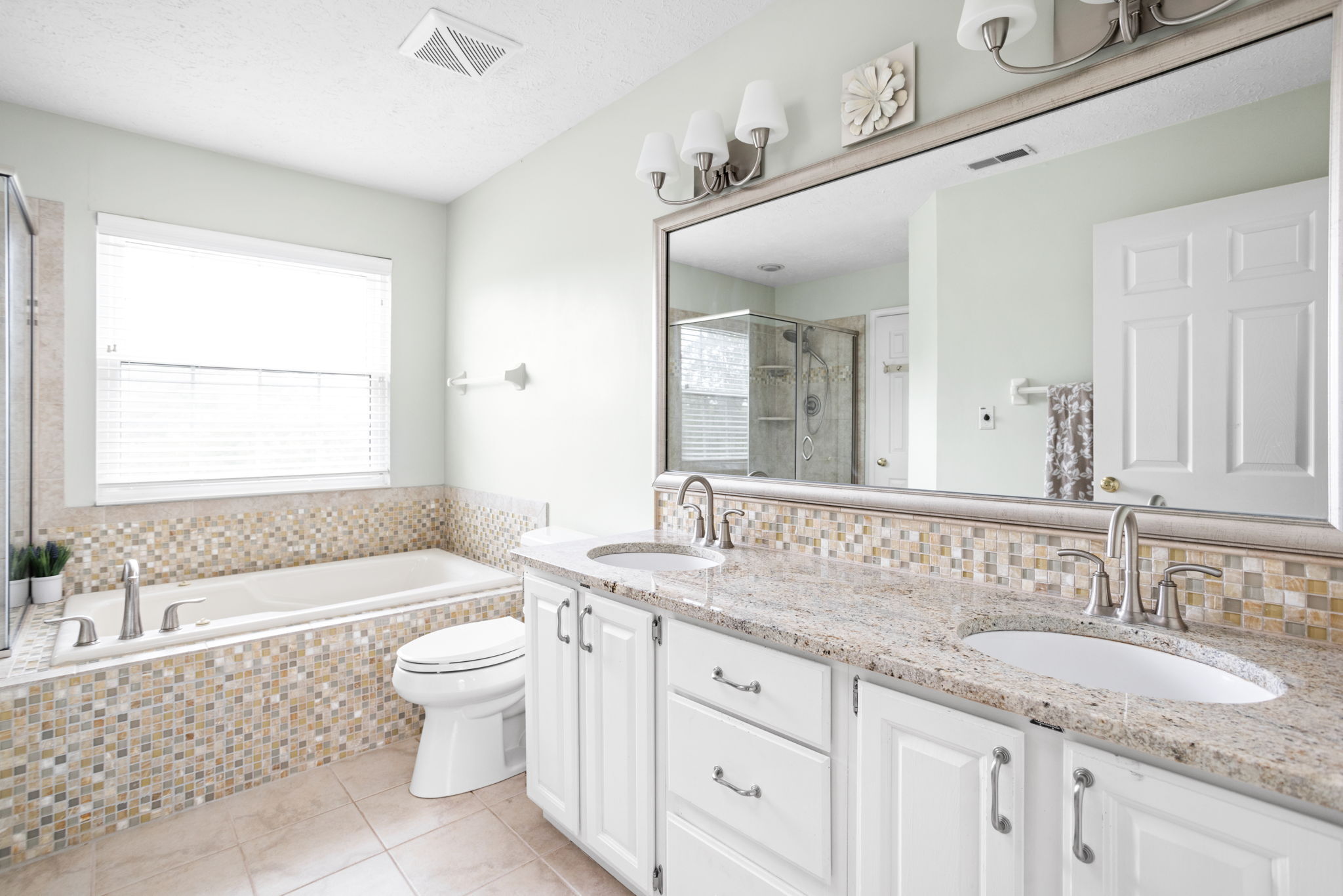 10988 Echo Spring Circle