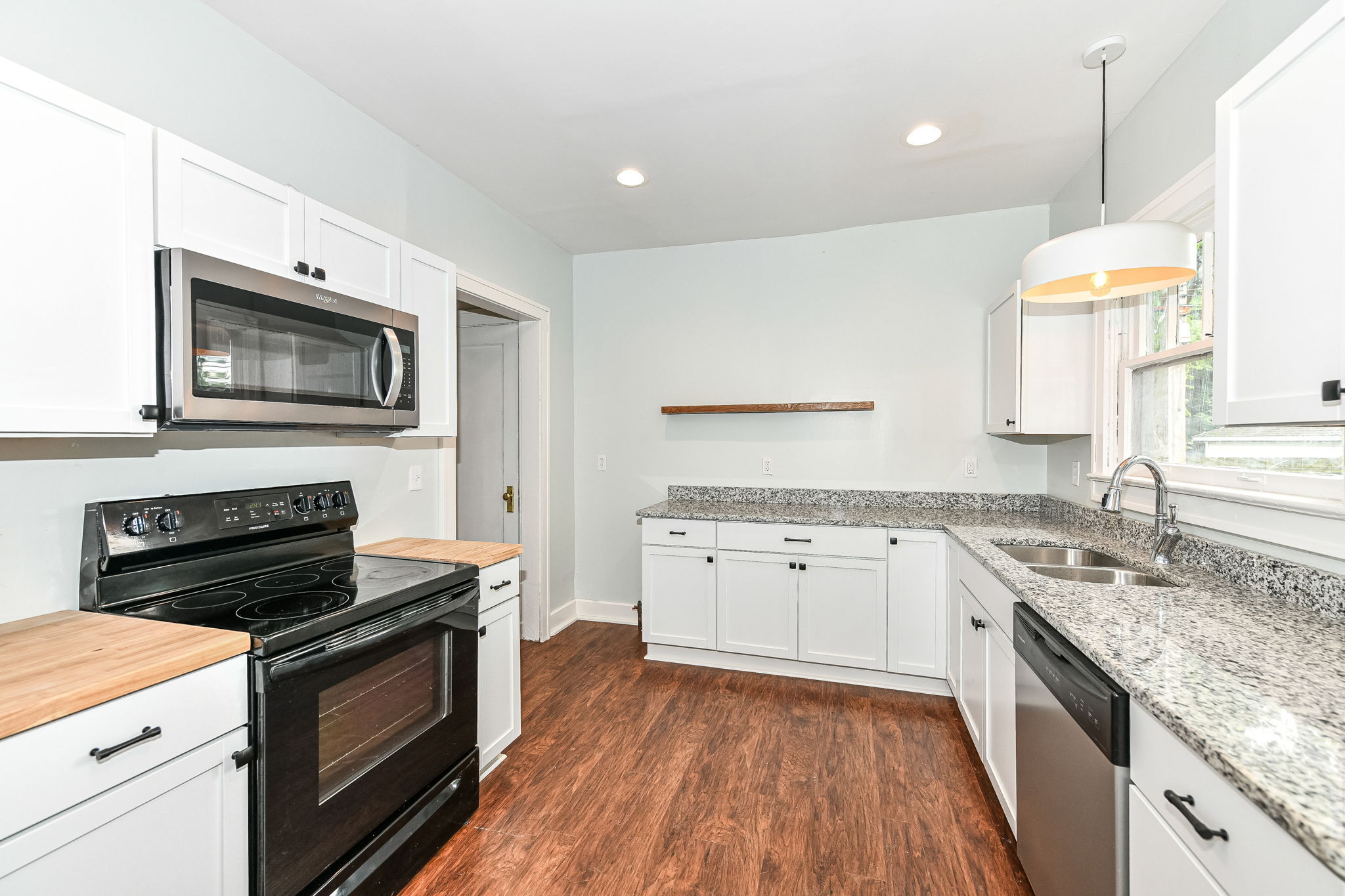 715 E 48th Street