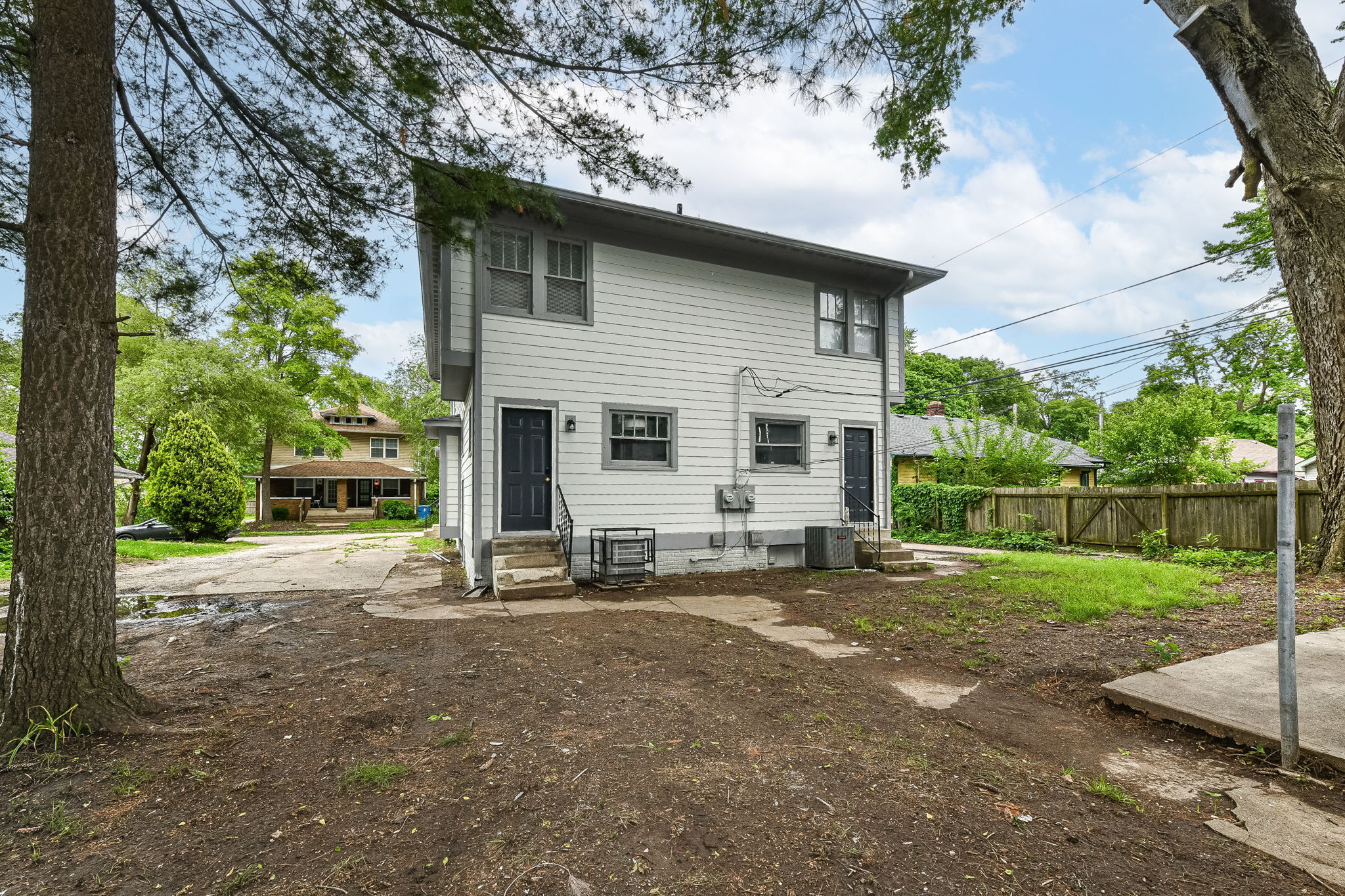 715 E 48th Street