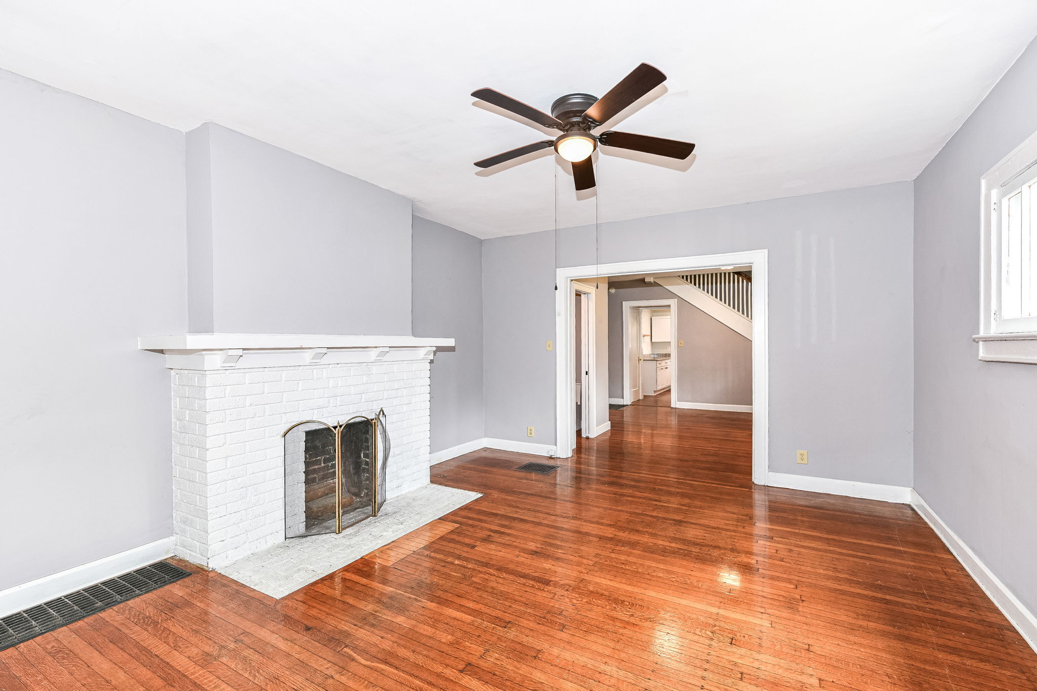 715 E 48th Street