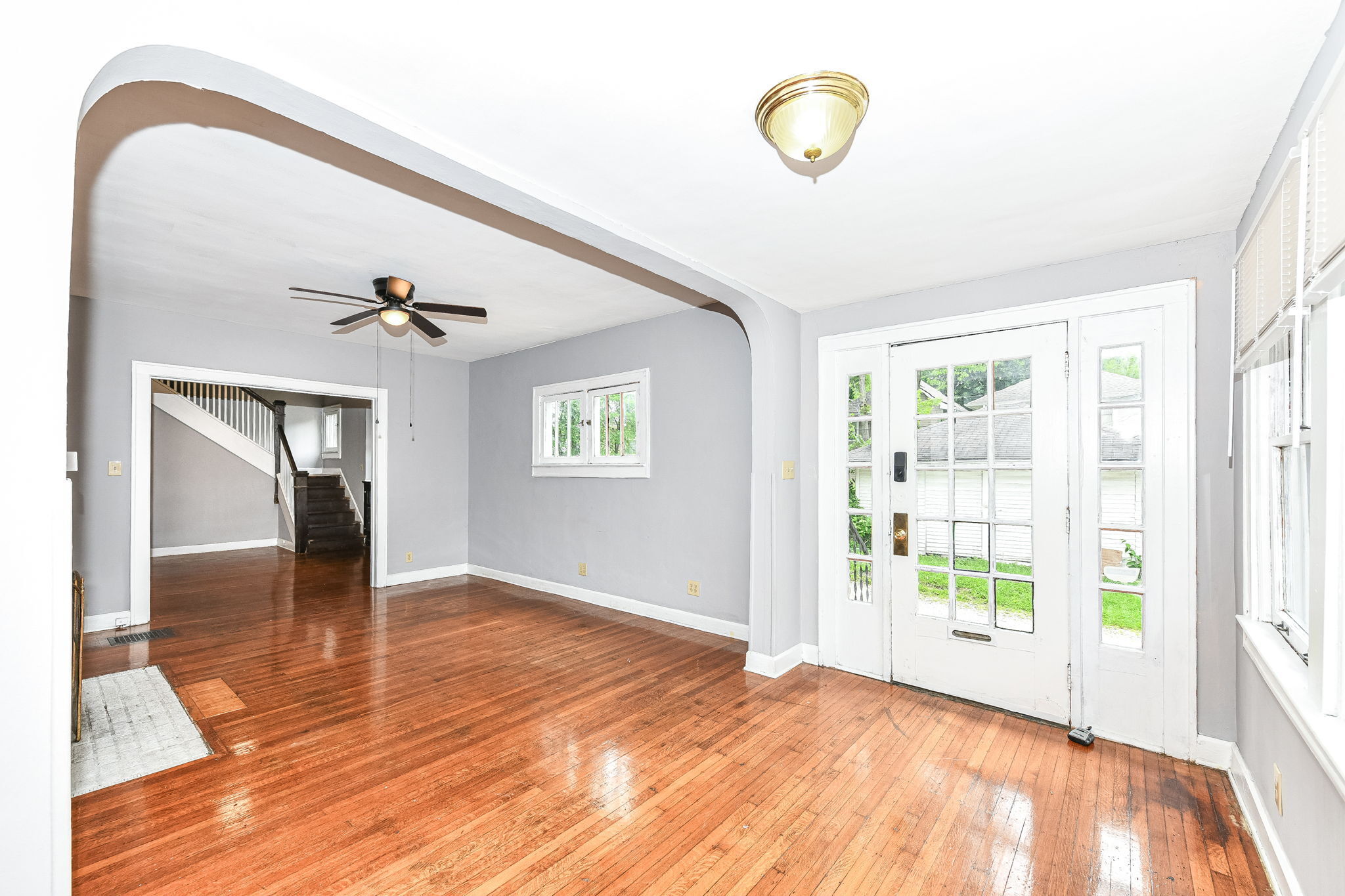 715 E 48th Street