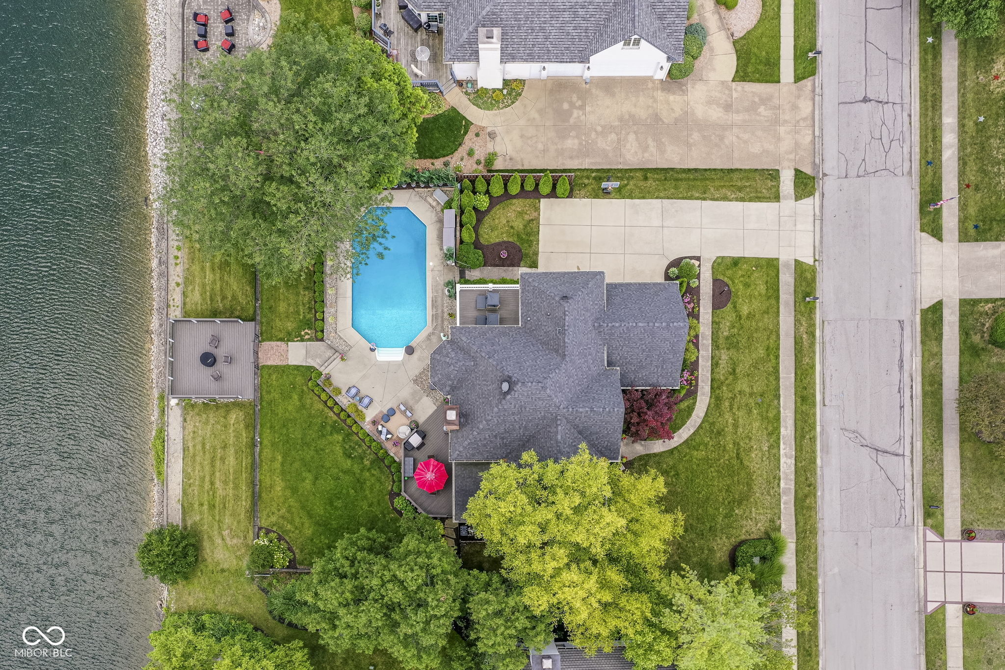 6432 Calais Drive