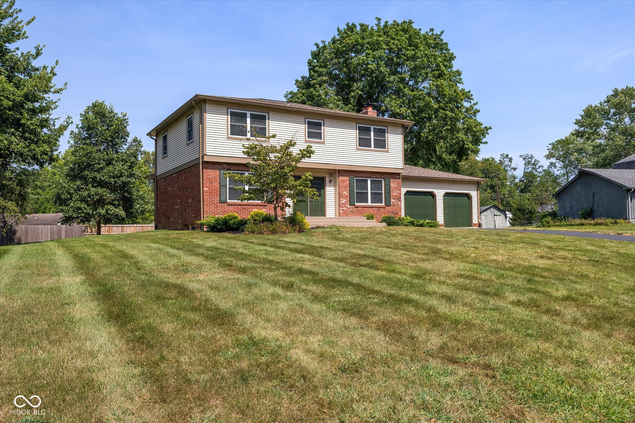 140 Kenwood Court