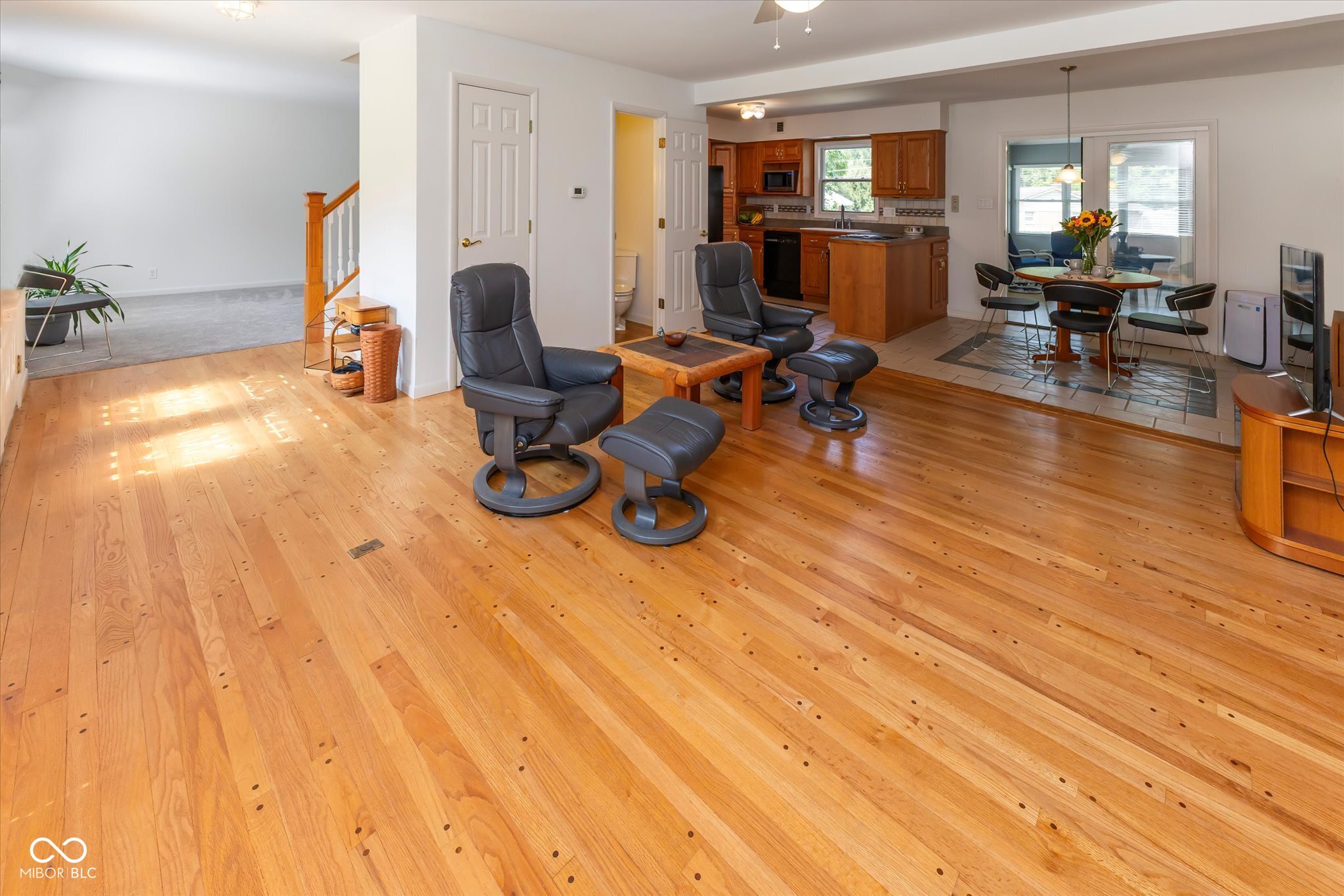 140 Kenwood Court