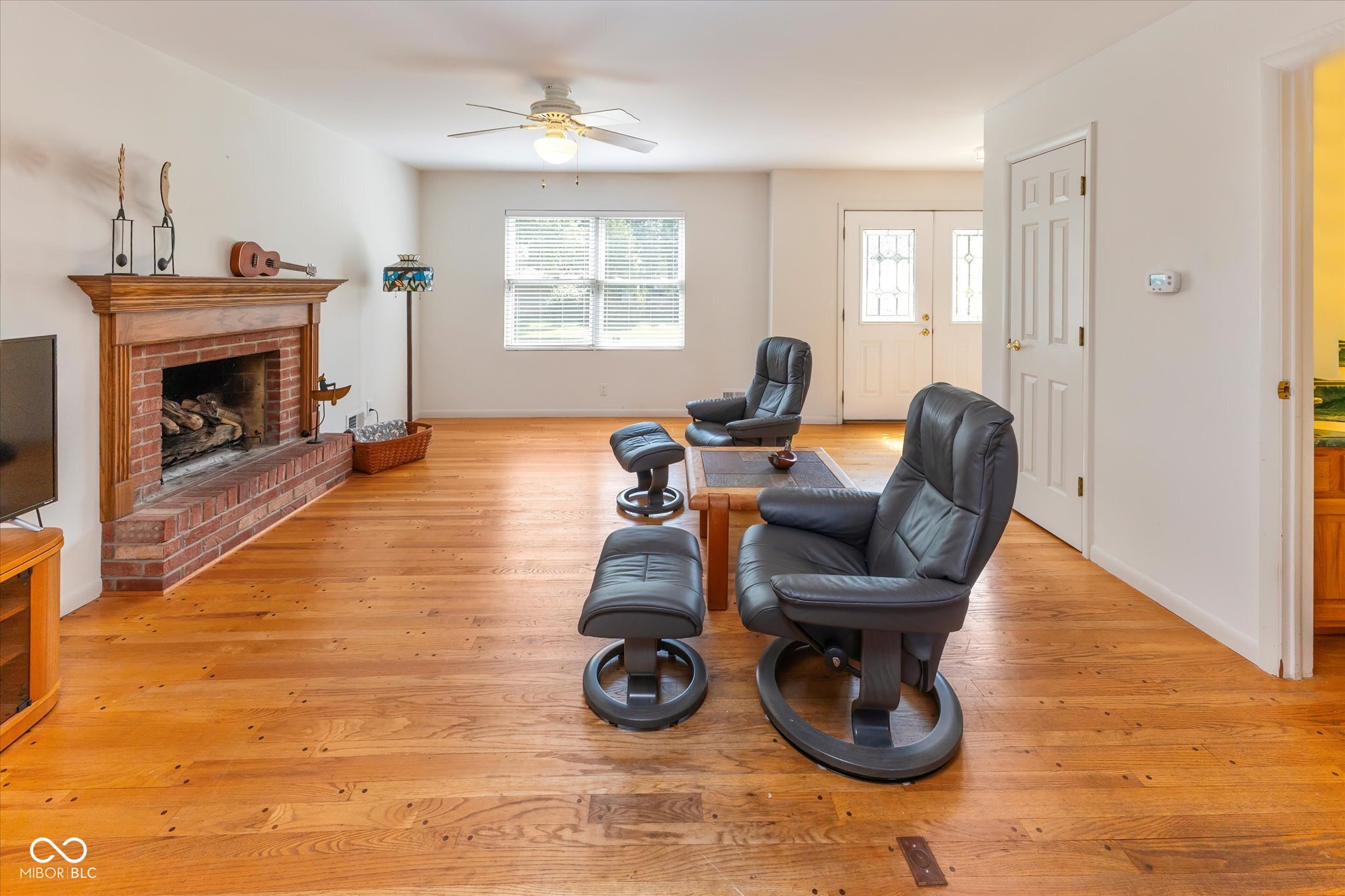 140 Kenwood Court