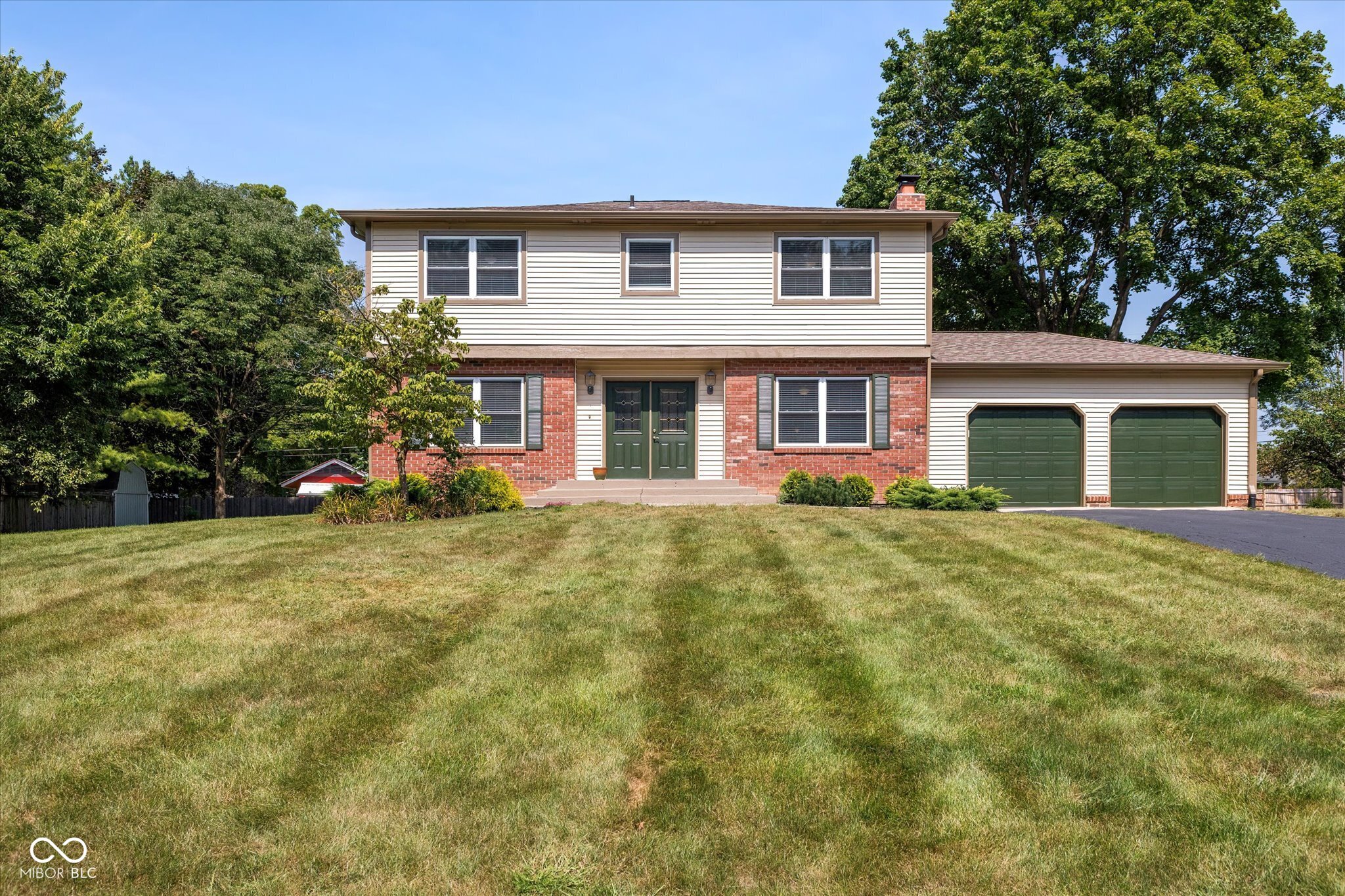 140 Kenwood Court