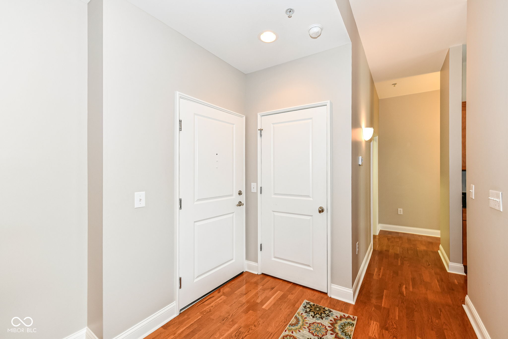 450 E Ohio Street Unit: 307