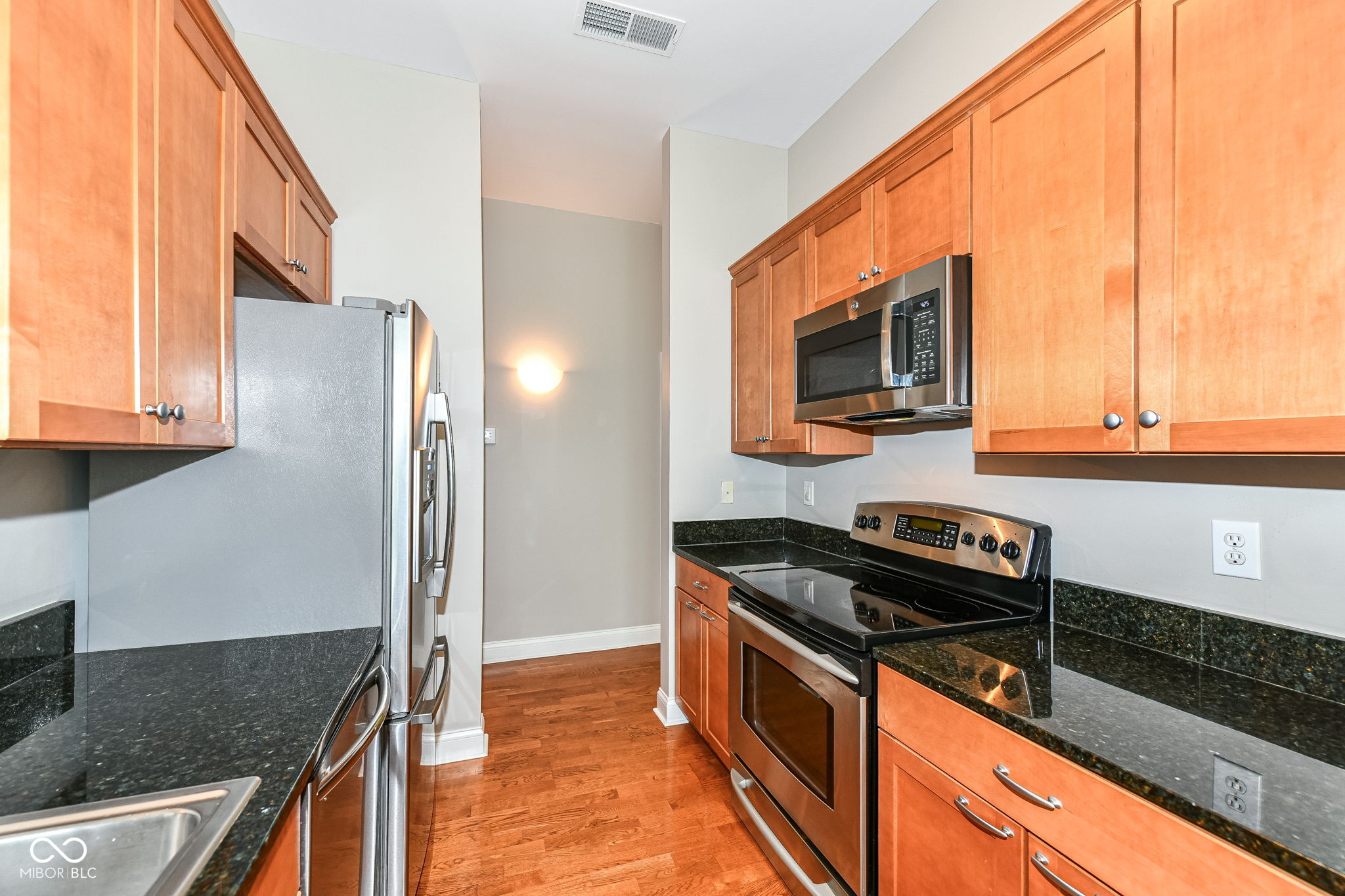 450 E Ohio Street Unit: 307