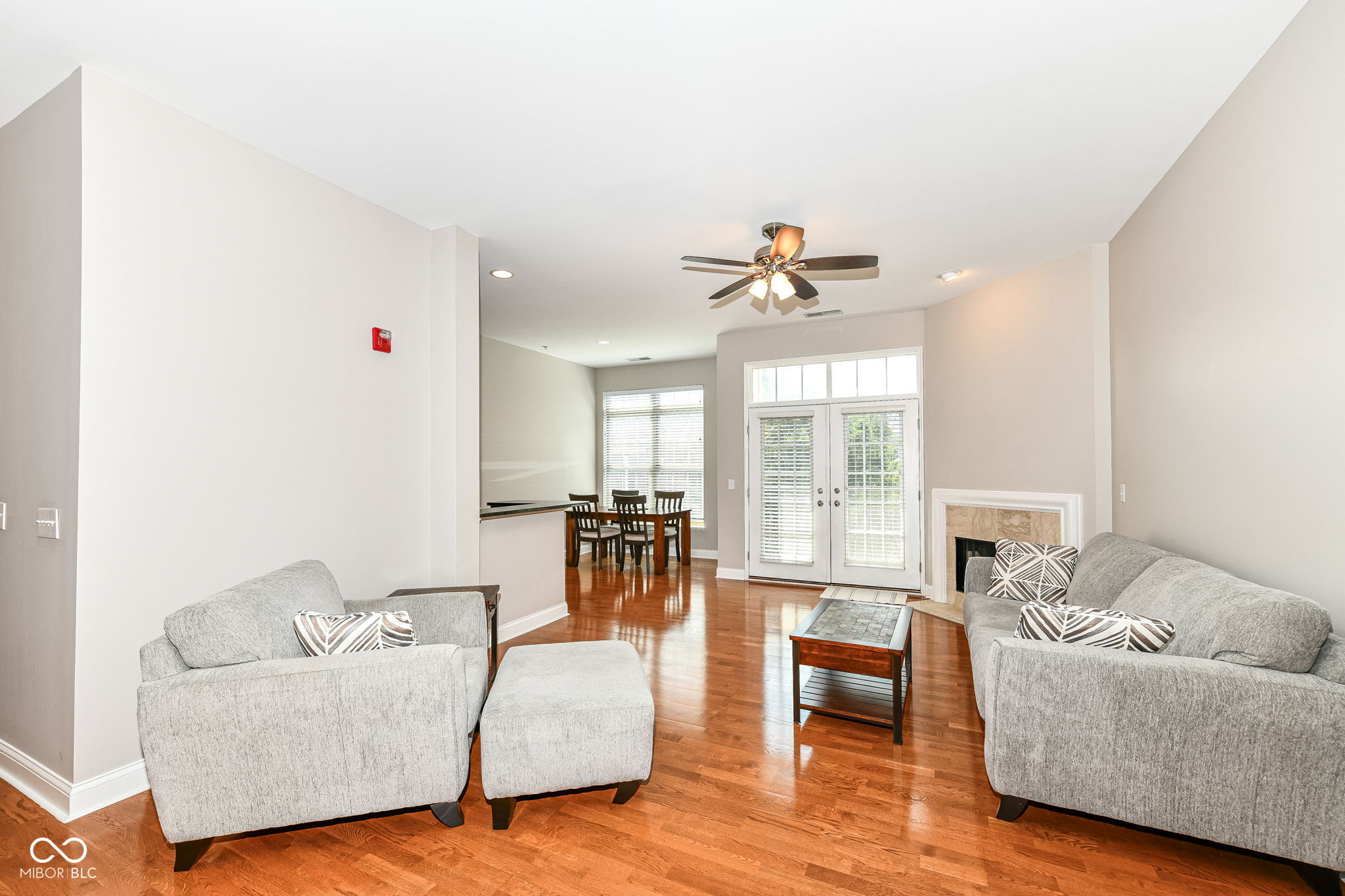 450 E Ohio Street Unit: 307