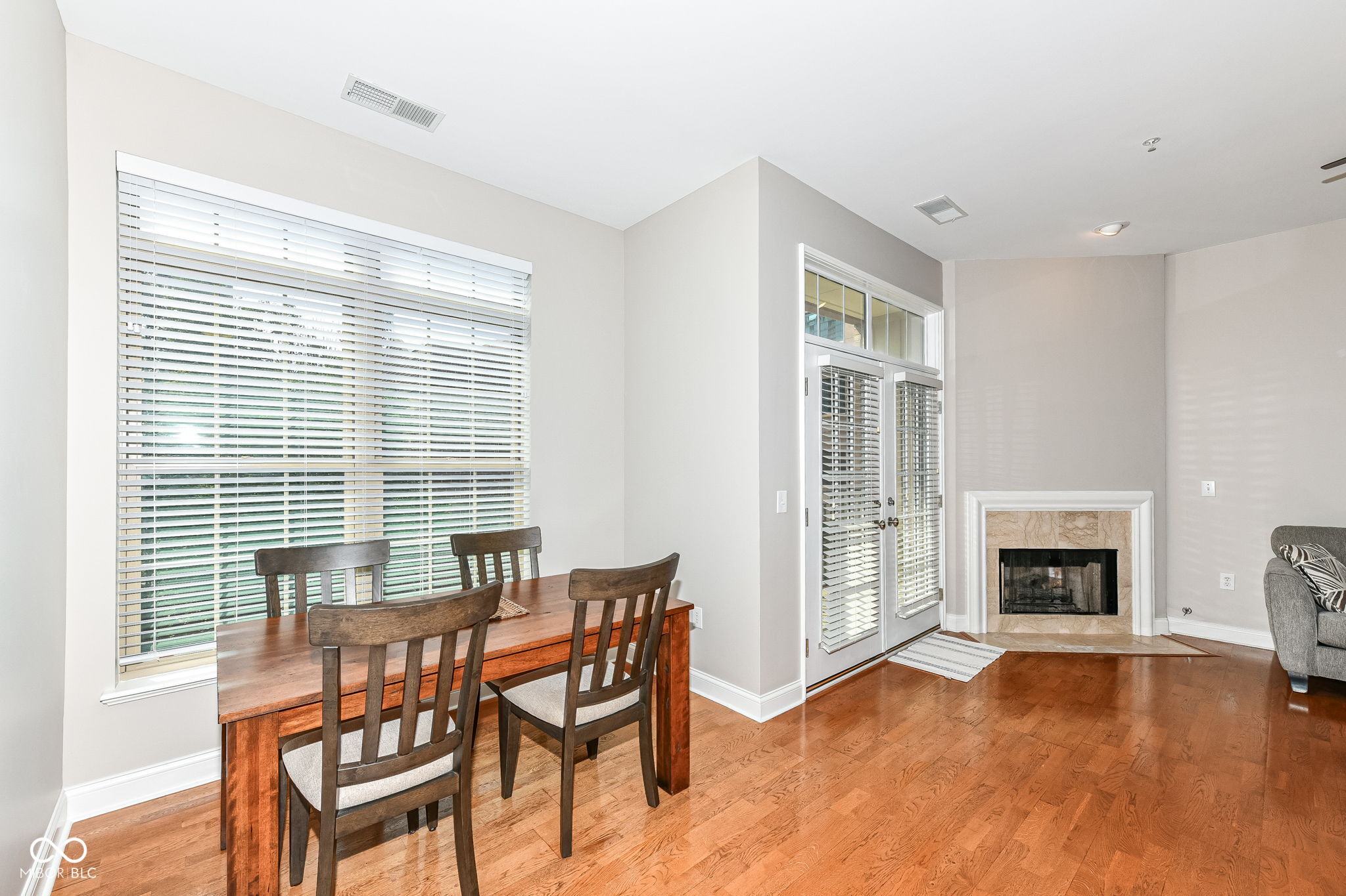 450 E Ohio Street Unit: 307