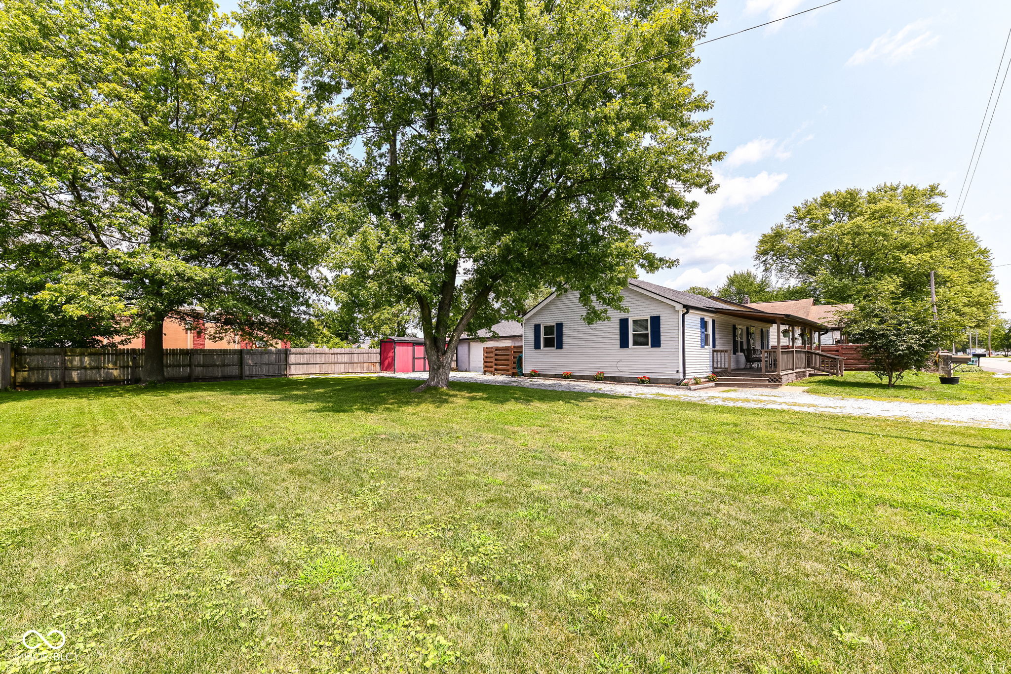 225 W Garden Street