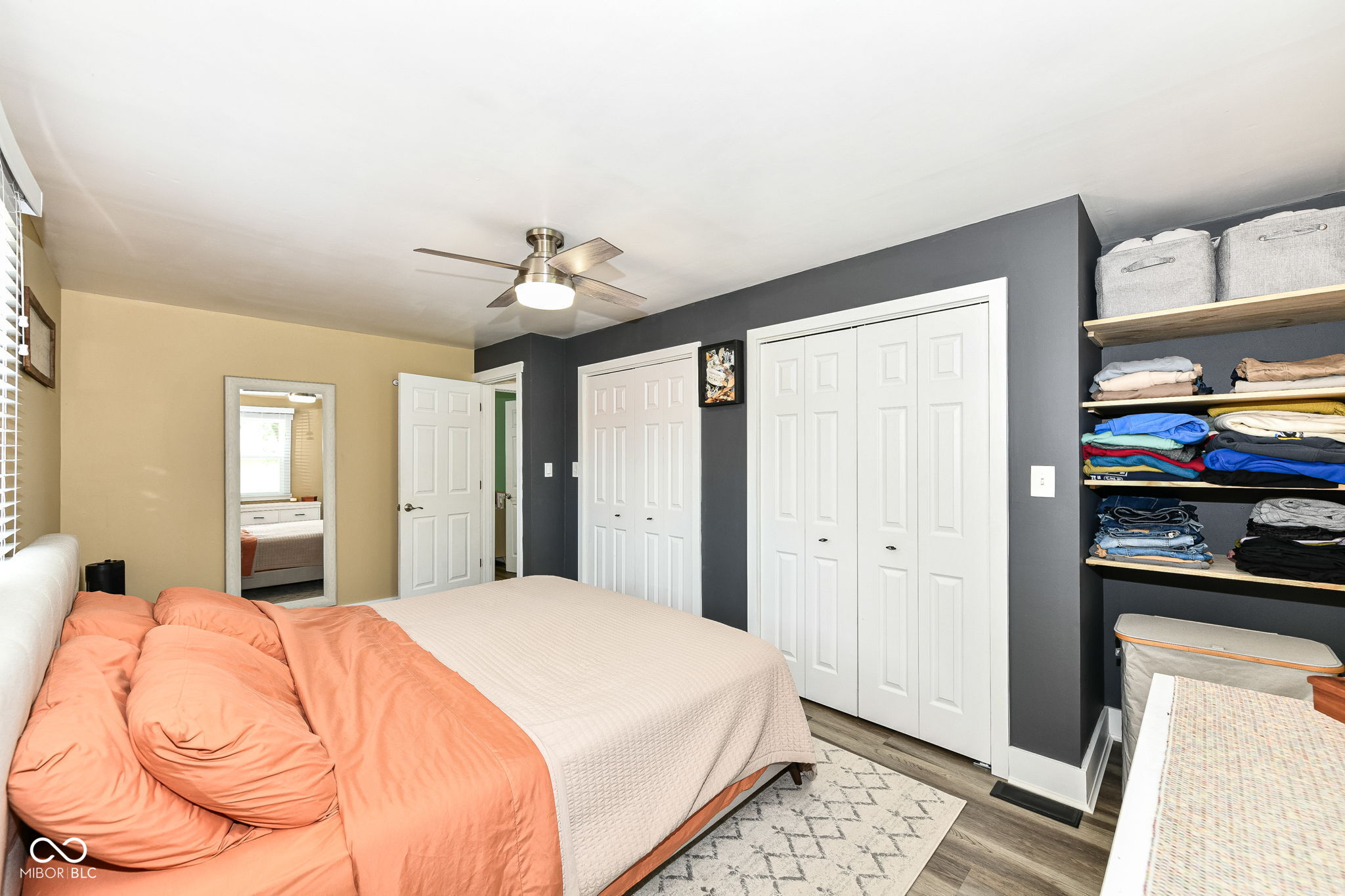 225 W Garden Street
