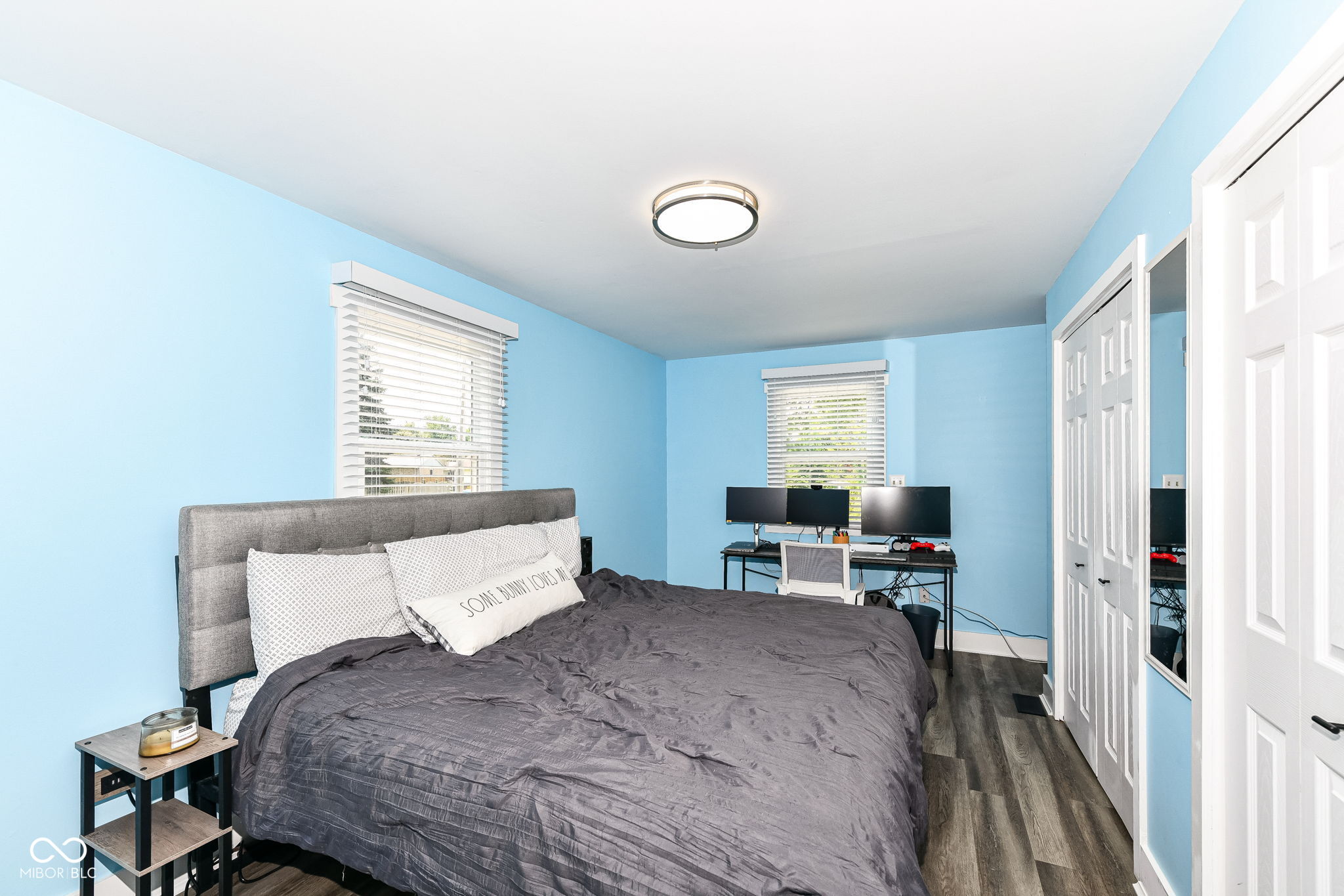 225 W Garden Street