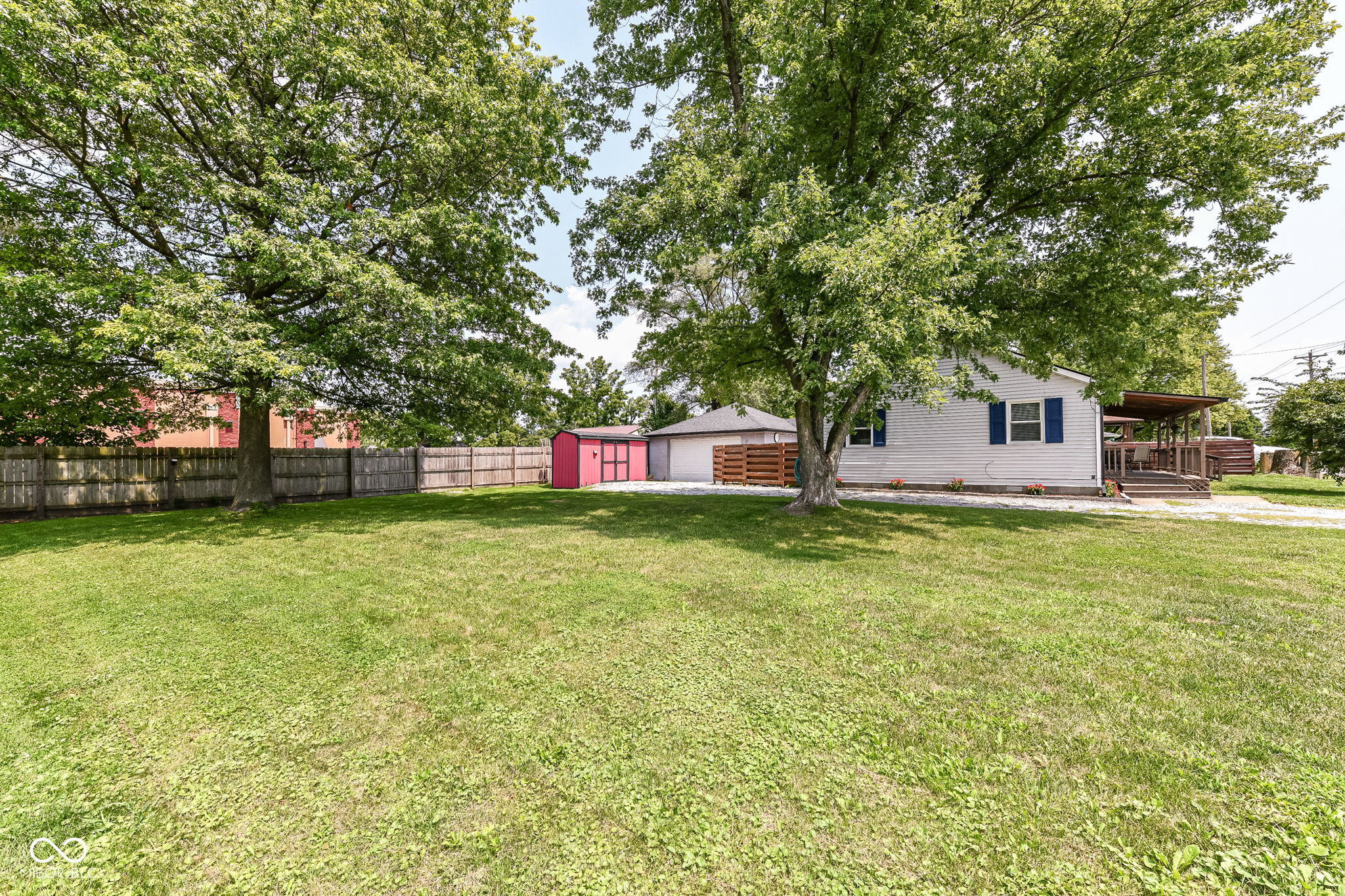 225 W Garden Street