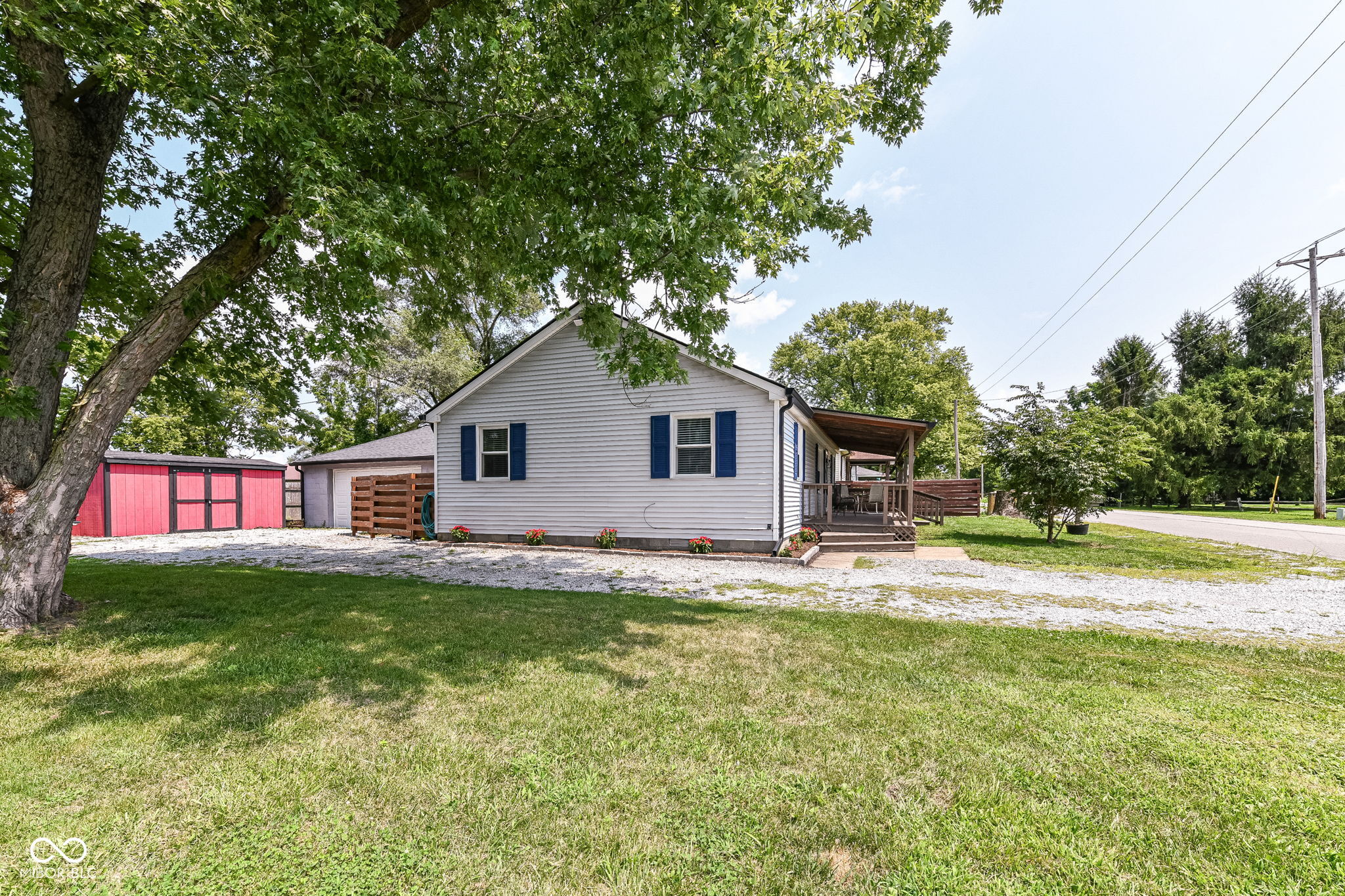 225 W Garden Street
