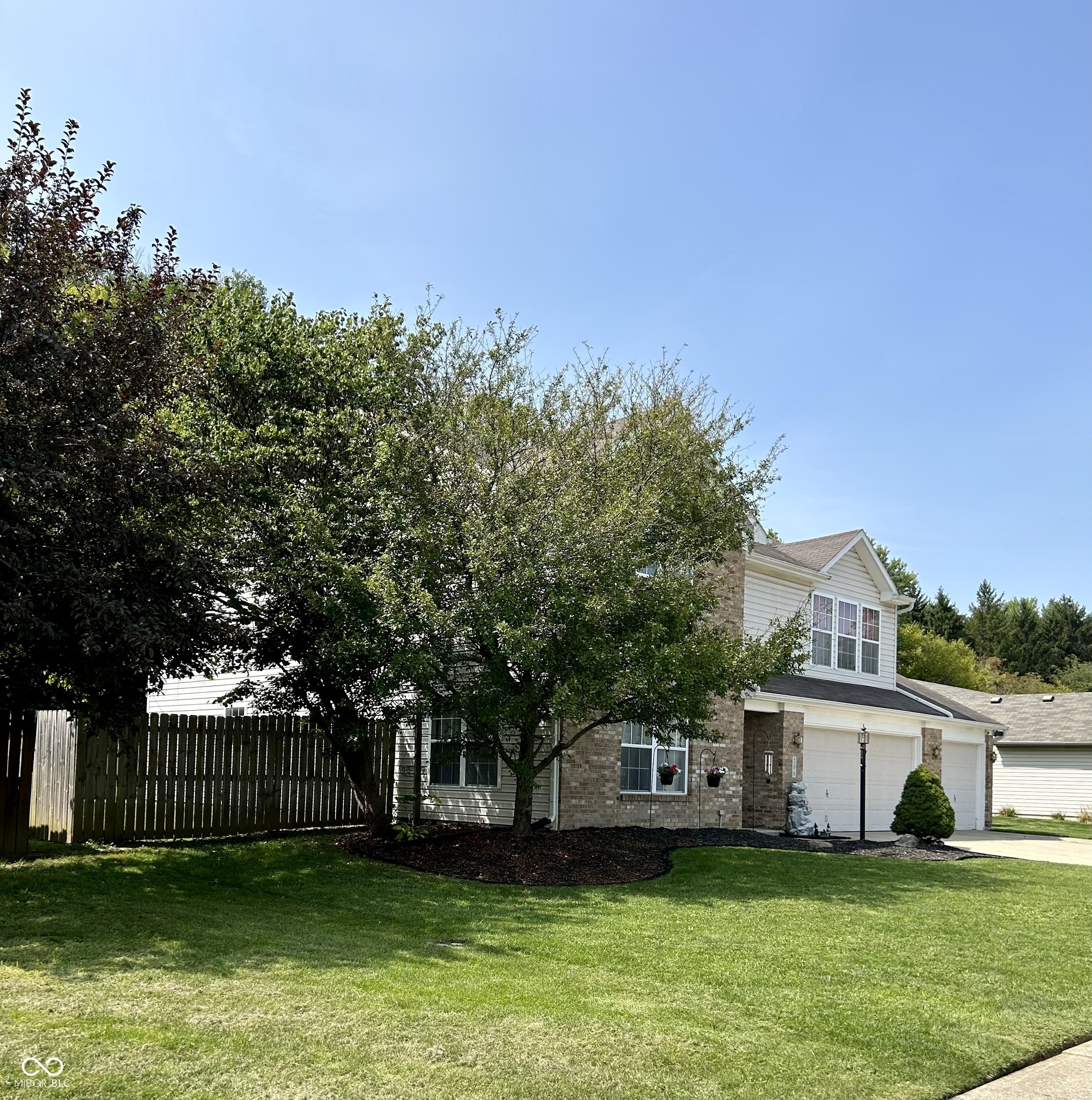 206 Brooks Way