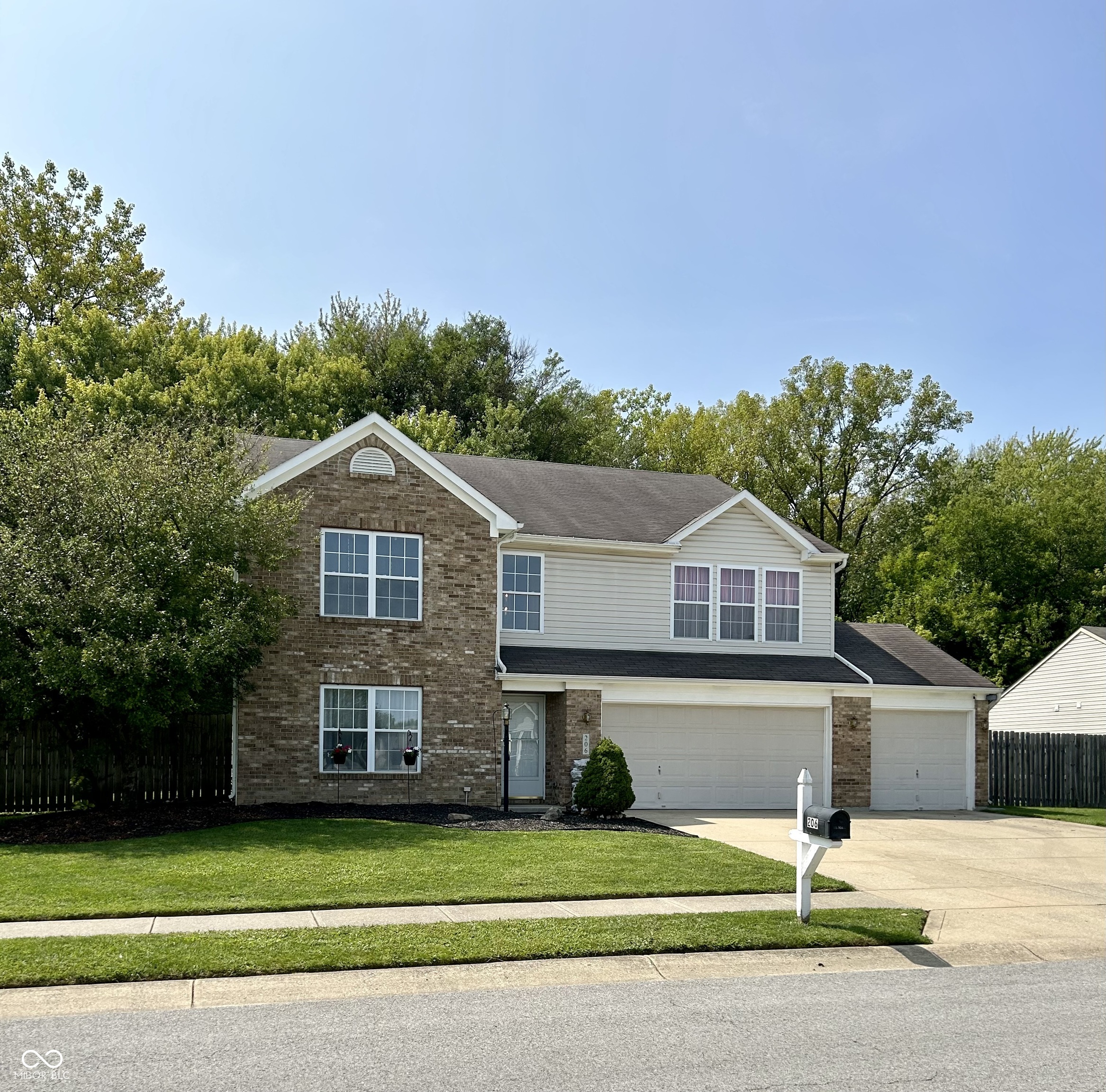 206 Brooks Way