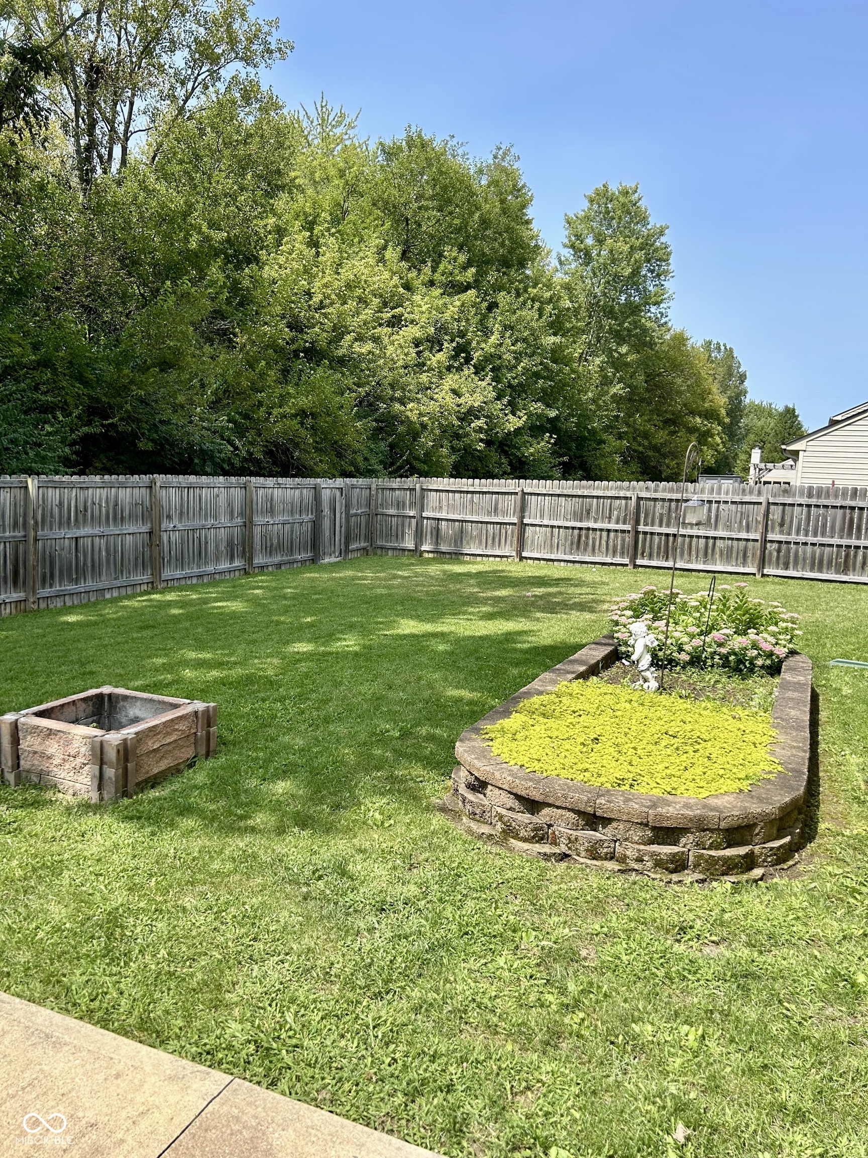 206 Brooks Way