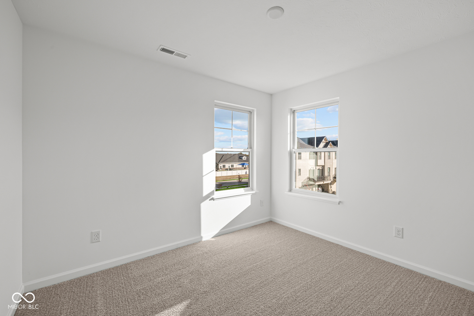 4230 Douro Trail