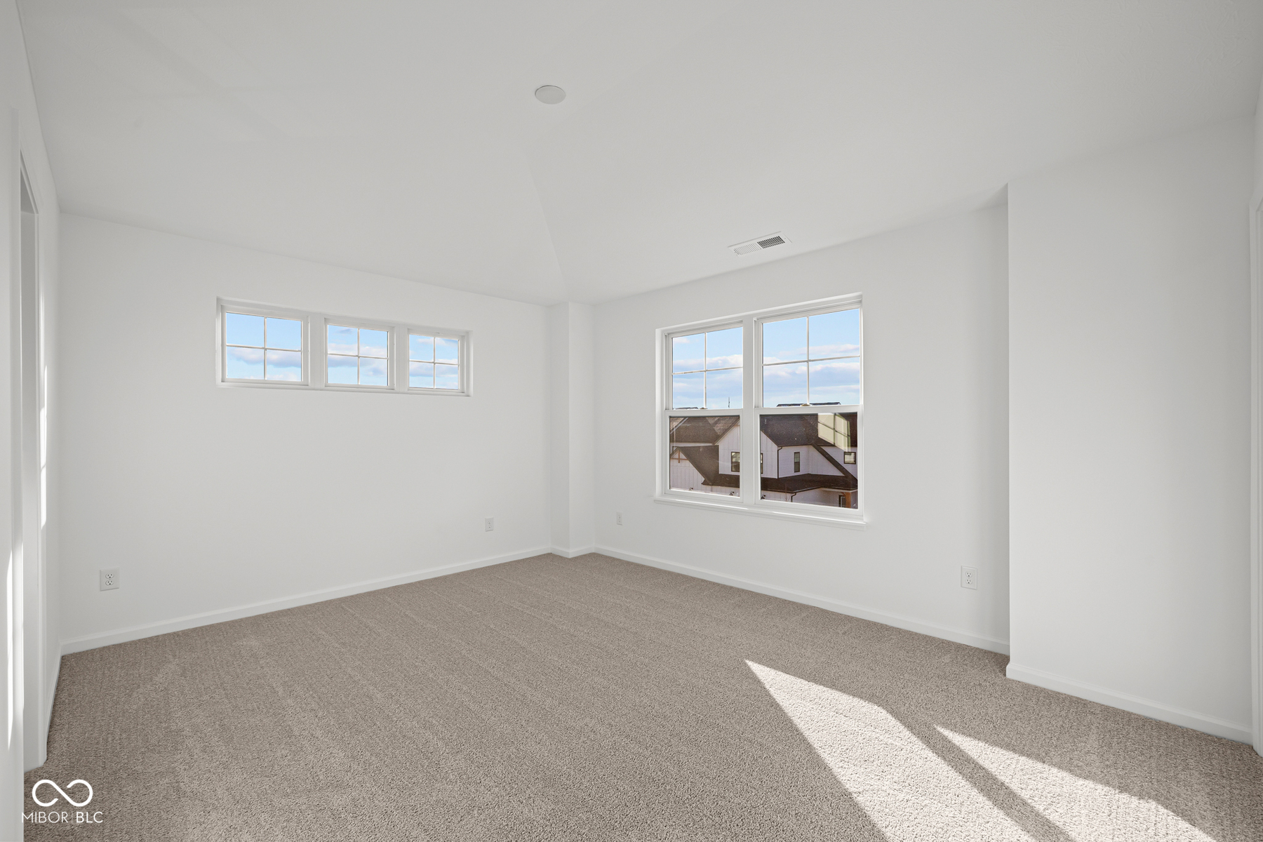 4230 Douro Trail