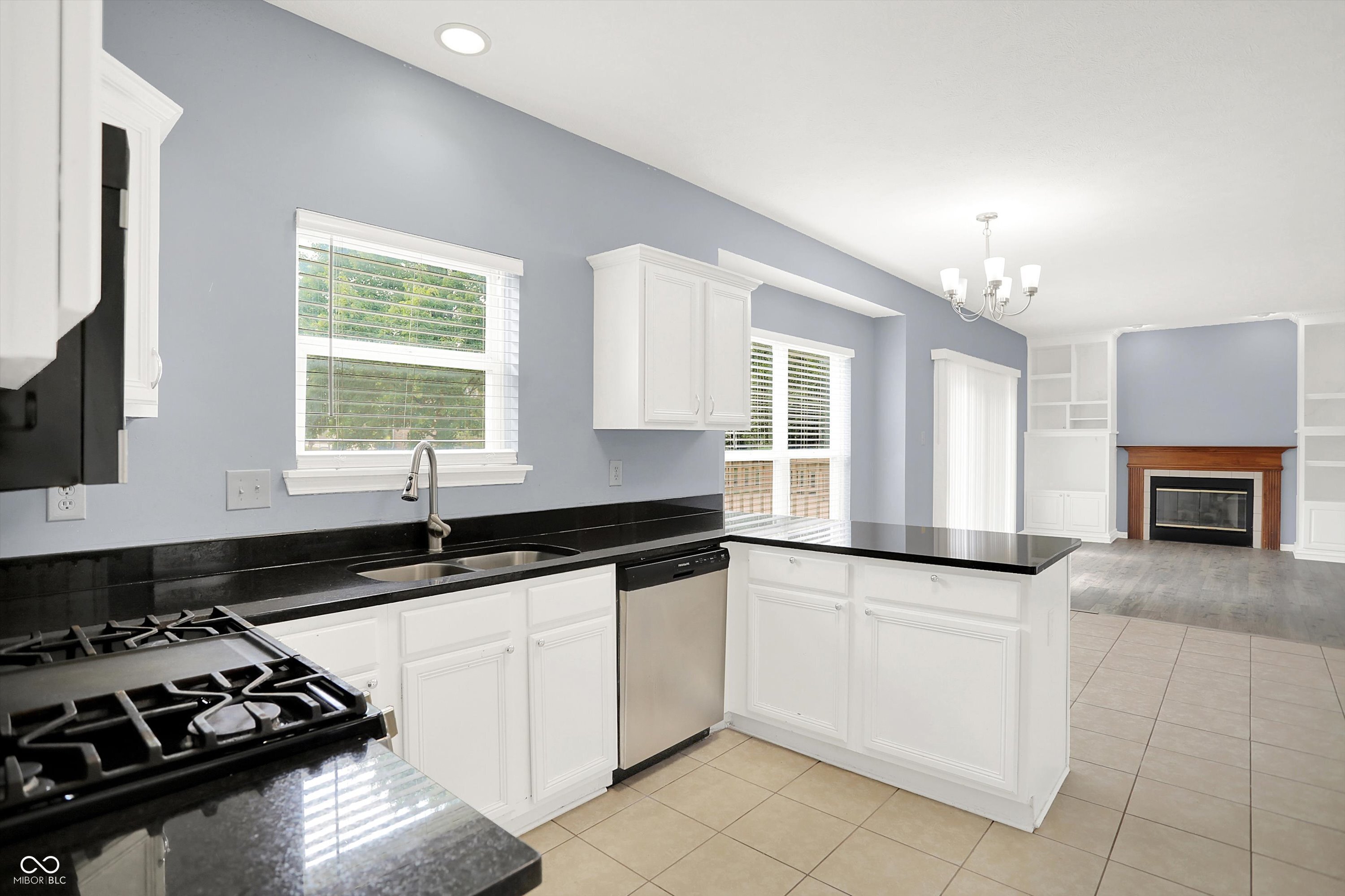 9902 Mapleton Court