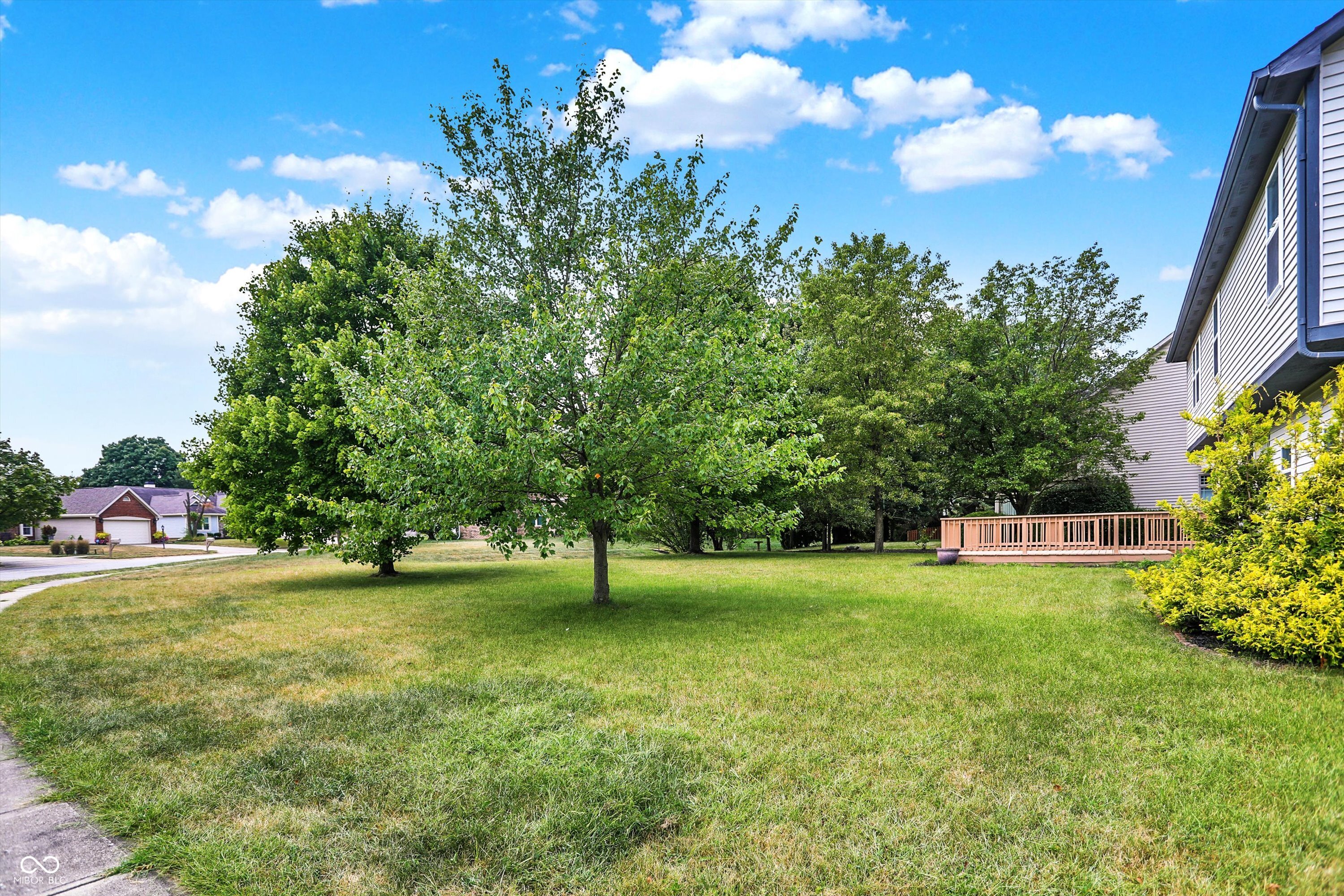 9902 Mapleton Court