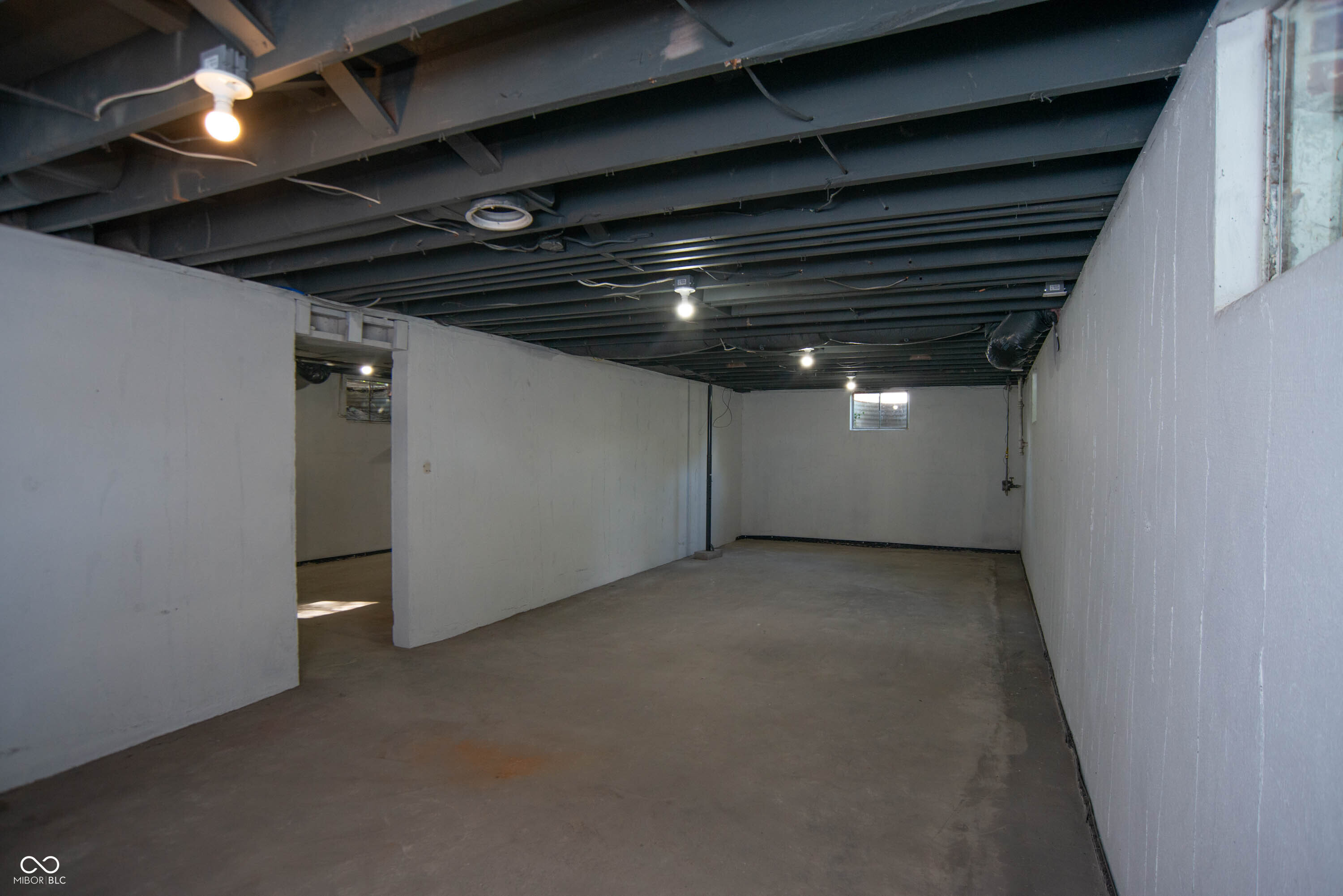 5454 Hawthorne Drive