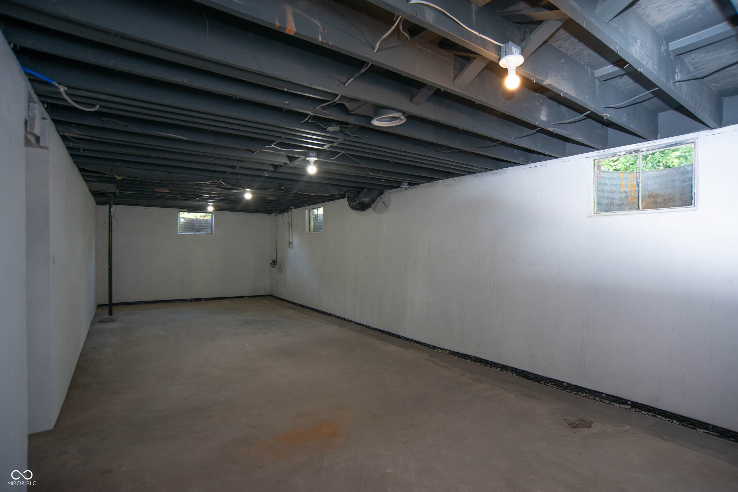 5454 Hawthorne Drive