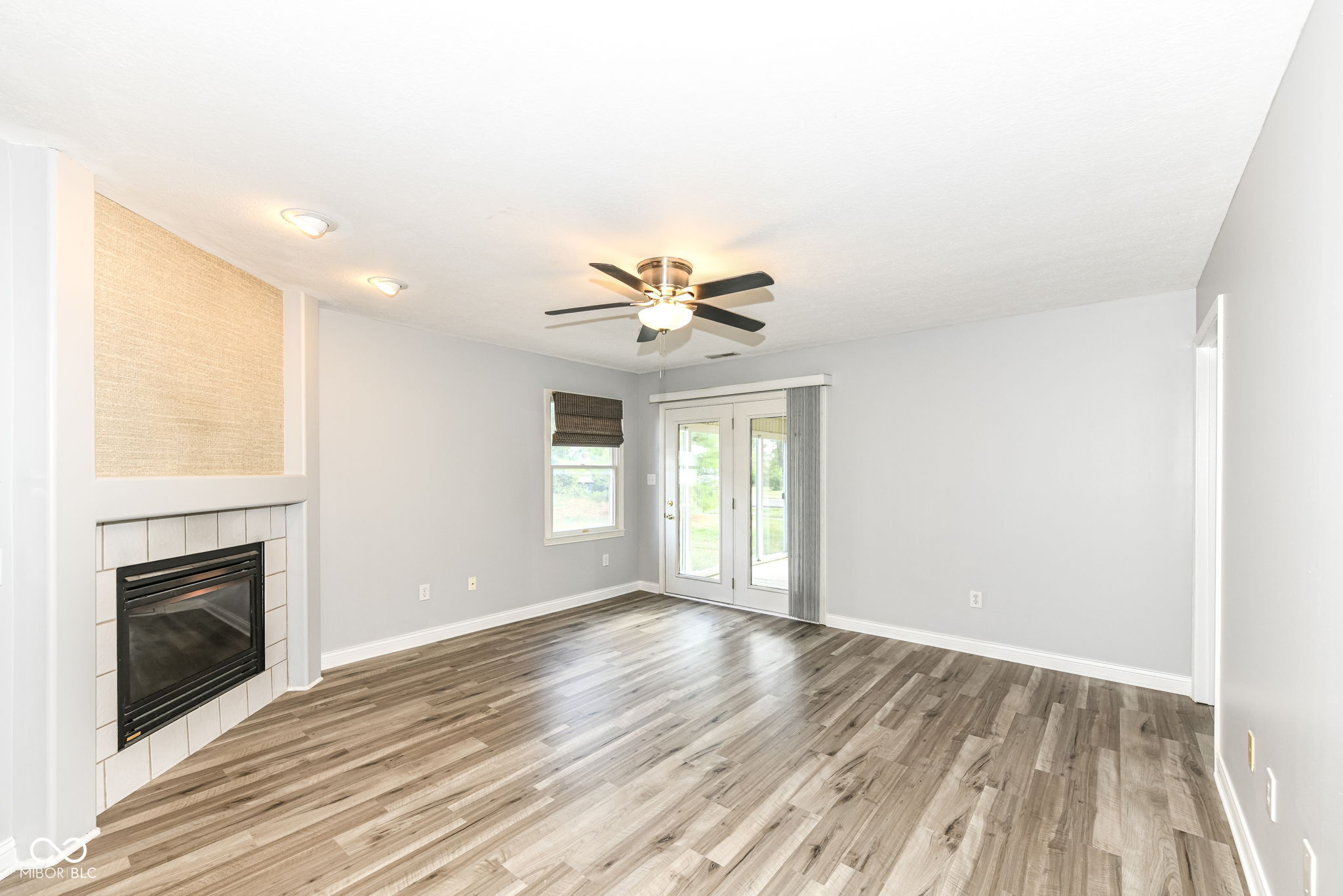 1207 Worcester Way