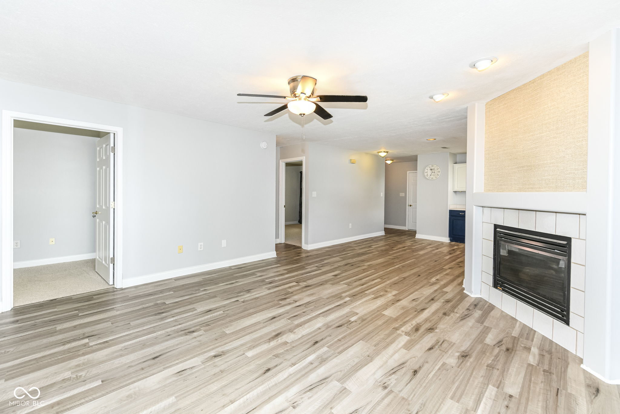 1207 Worcester Way