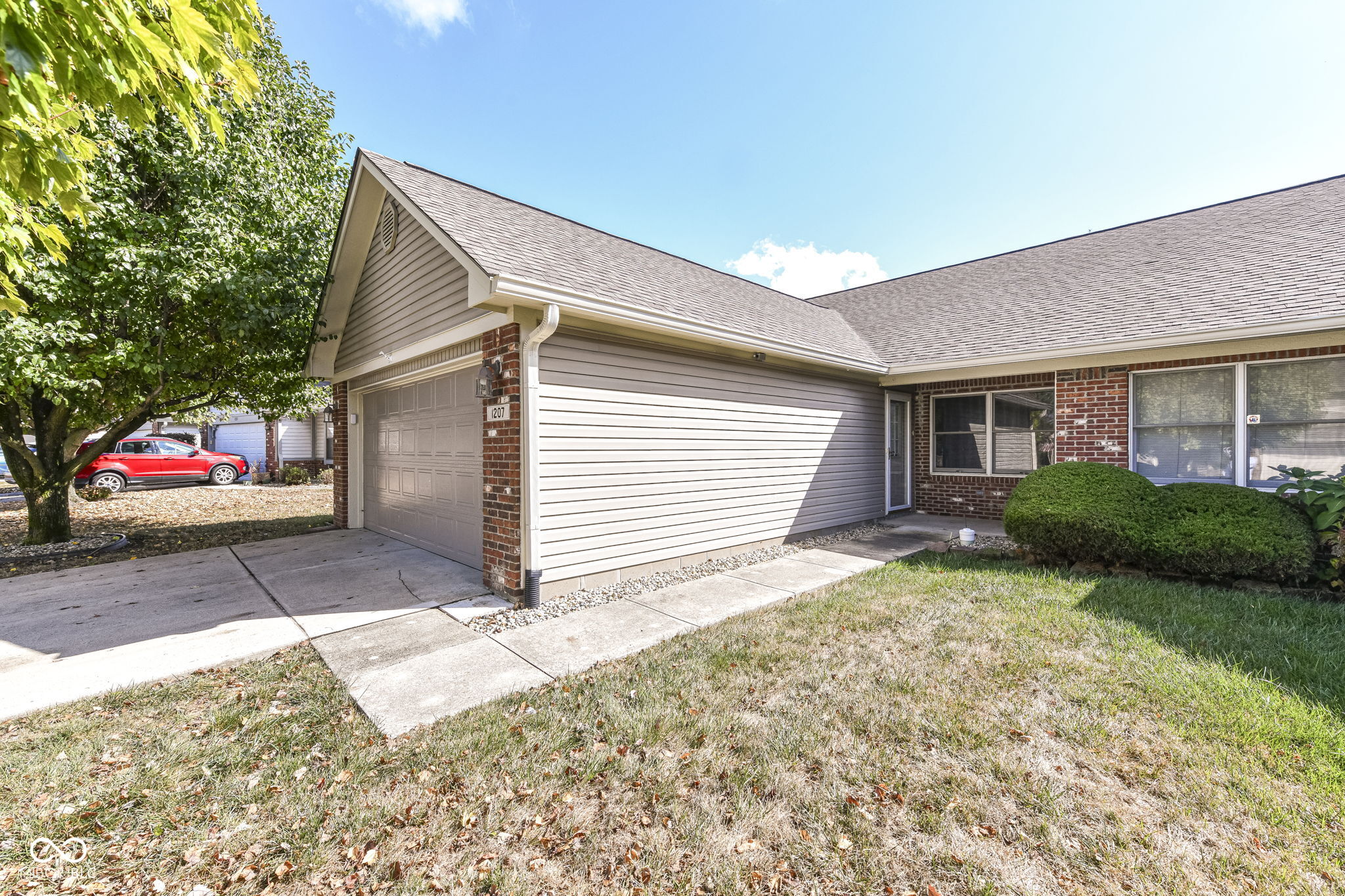 1207 Worcester Way
