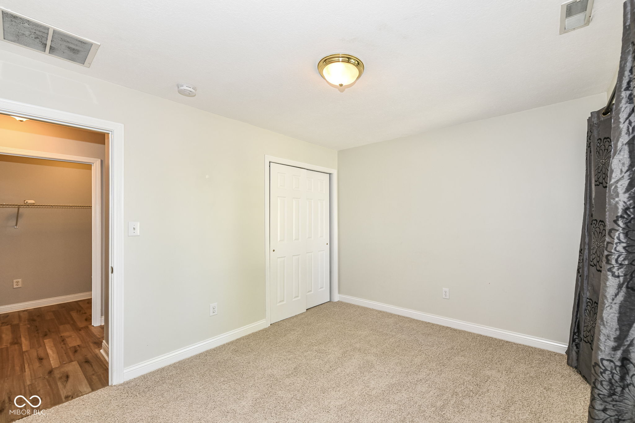 1207 Worcester Way