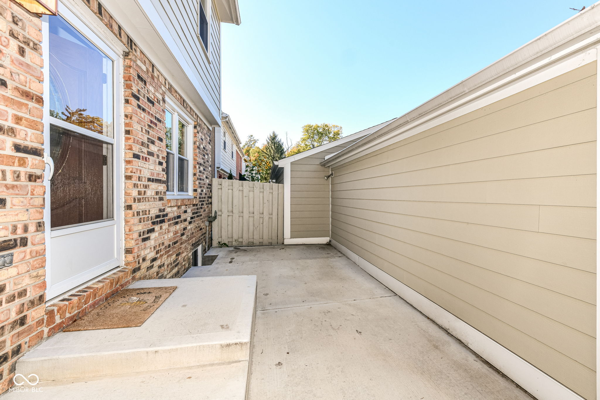 343 Carmelaire Court