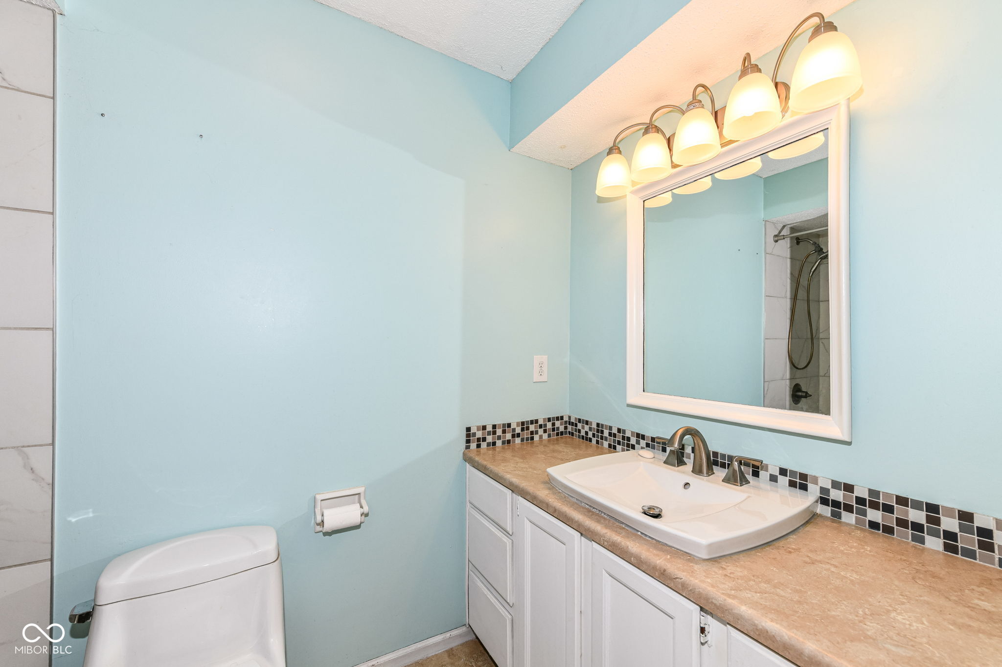 343 Carmelaire Court