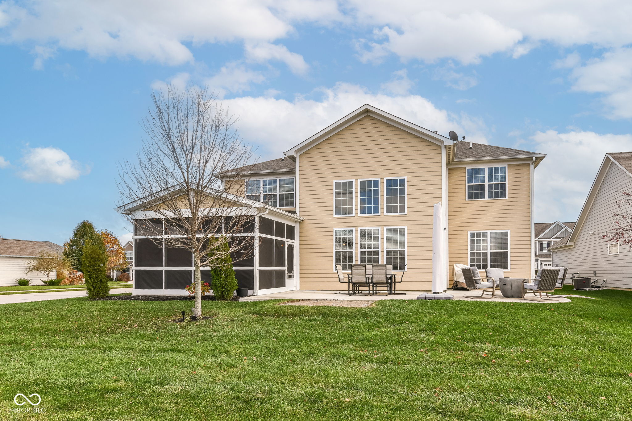 6252 Sugar Maple Drive