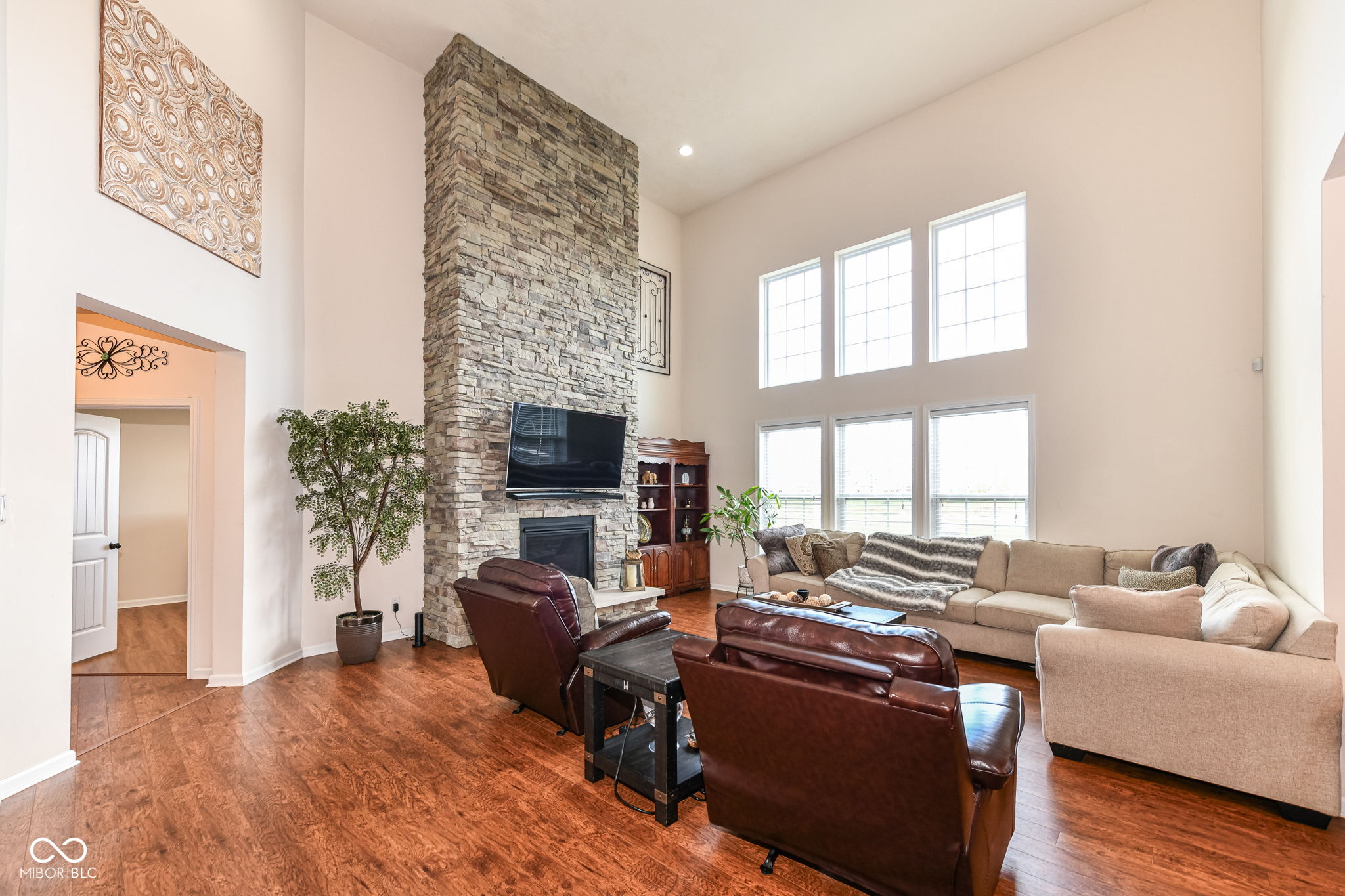 6252 Sugar Maple Drive